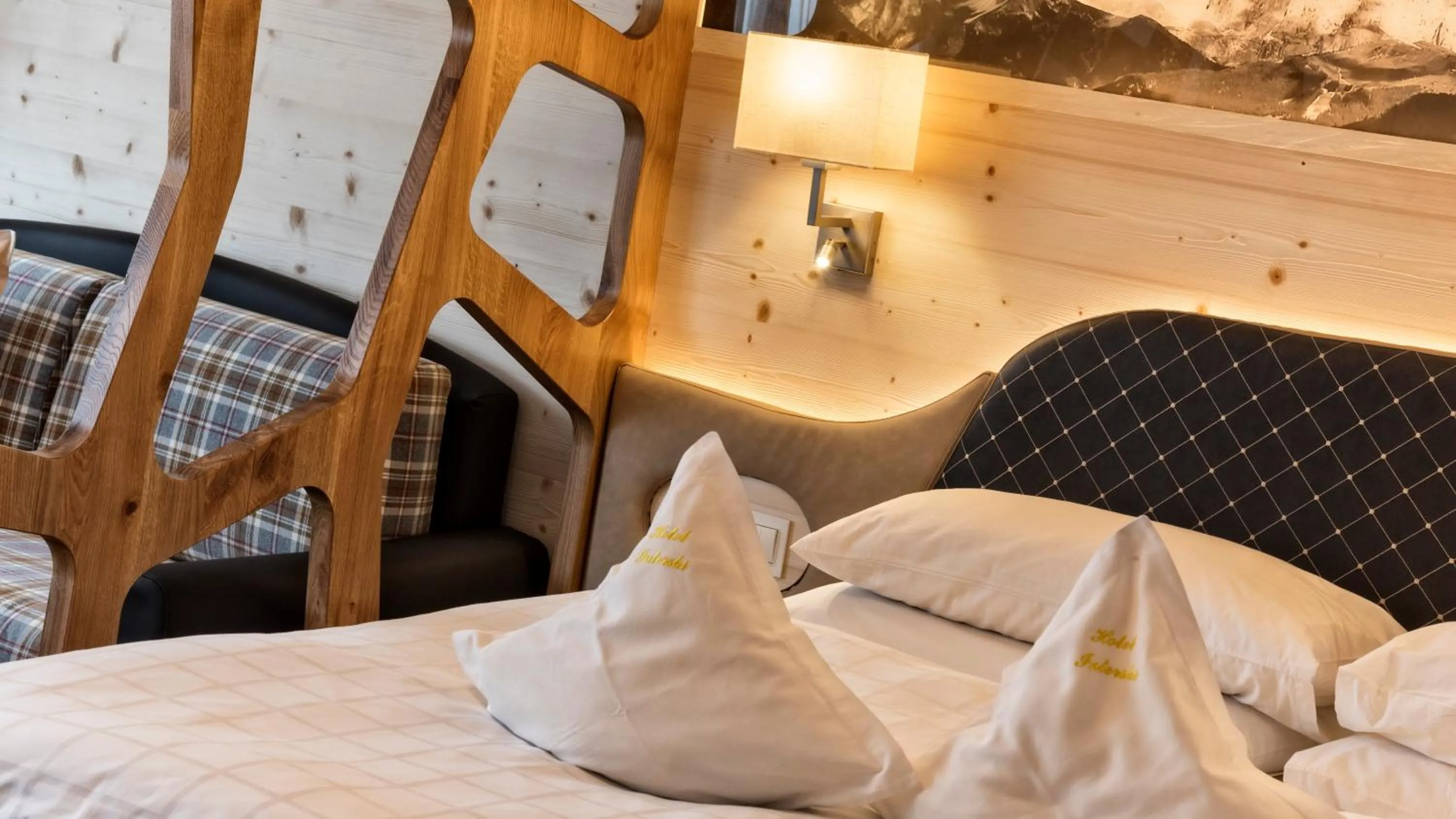 Decorative detail, Bed in Hotel Interski
