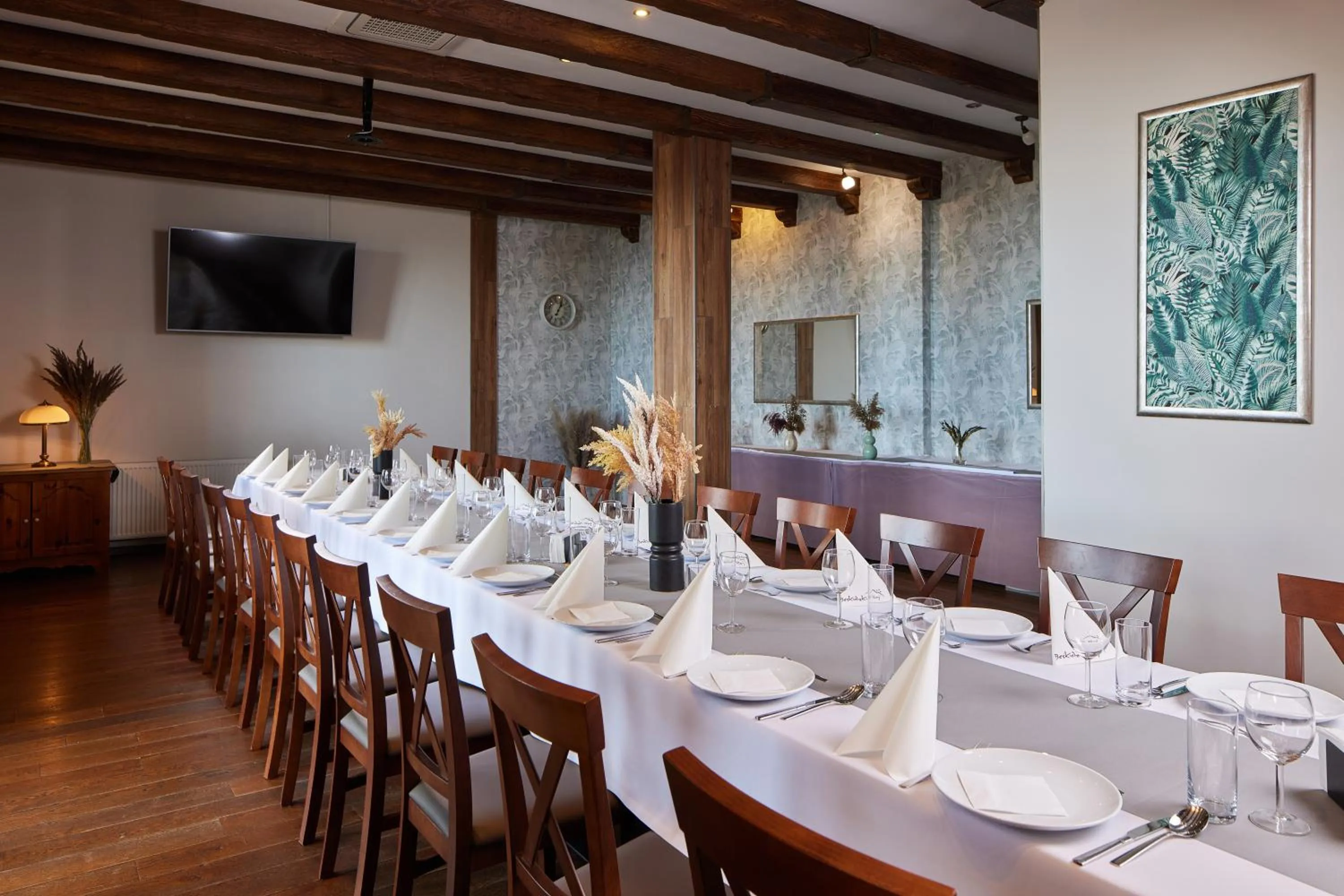 Restaurant/places to eat in Hotel Beskidzki Raj Medical SPA