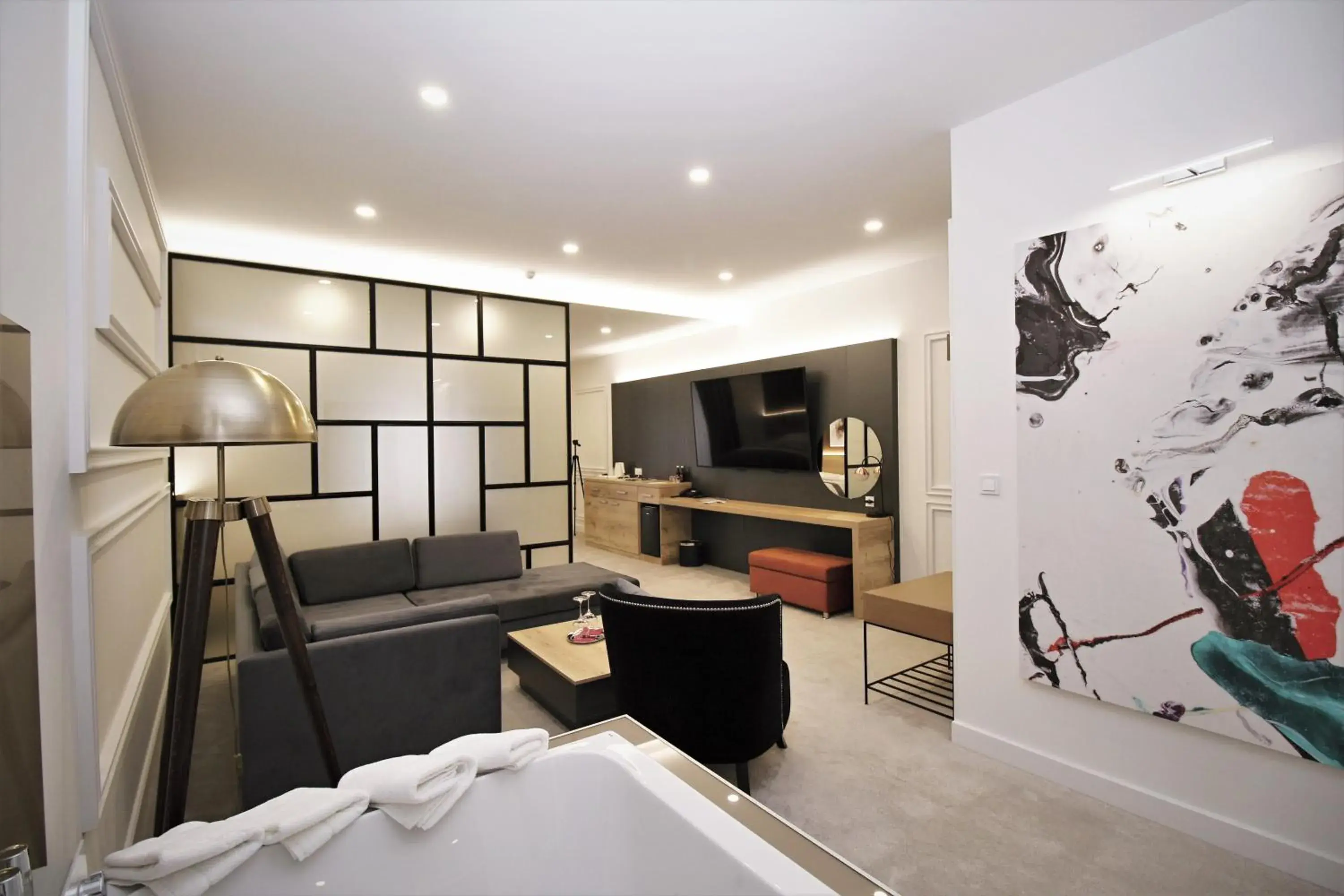 King Suite with Spa Bath in Hotel Magnus Trenčín King Suite with Spa Bath in Hotel Magnus Trenčín