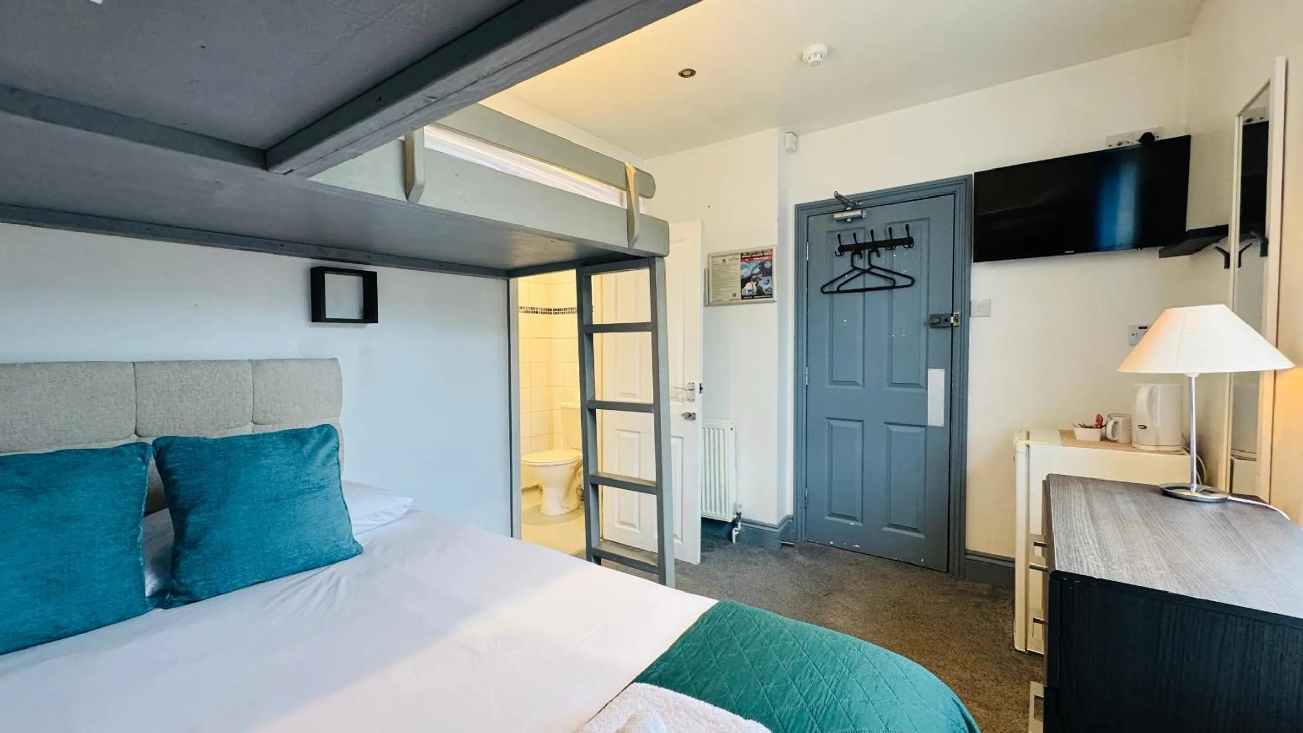 Bed in Town Lodge