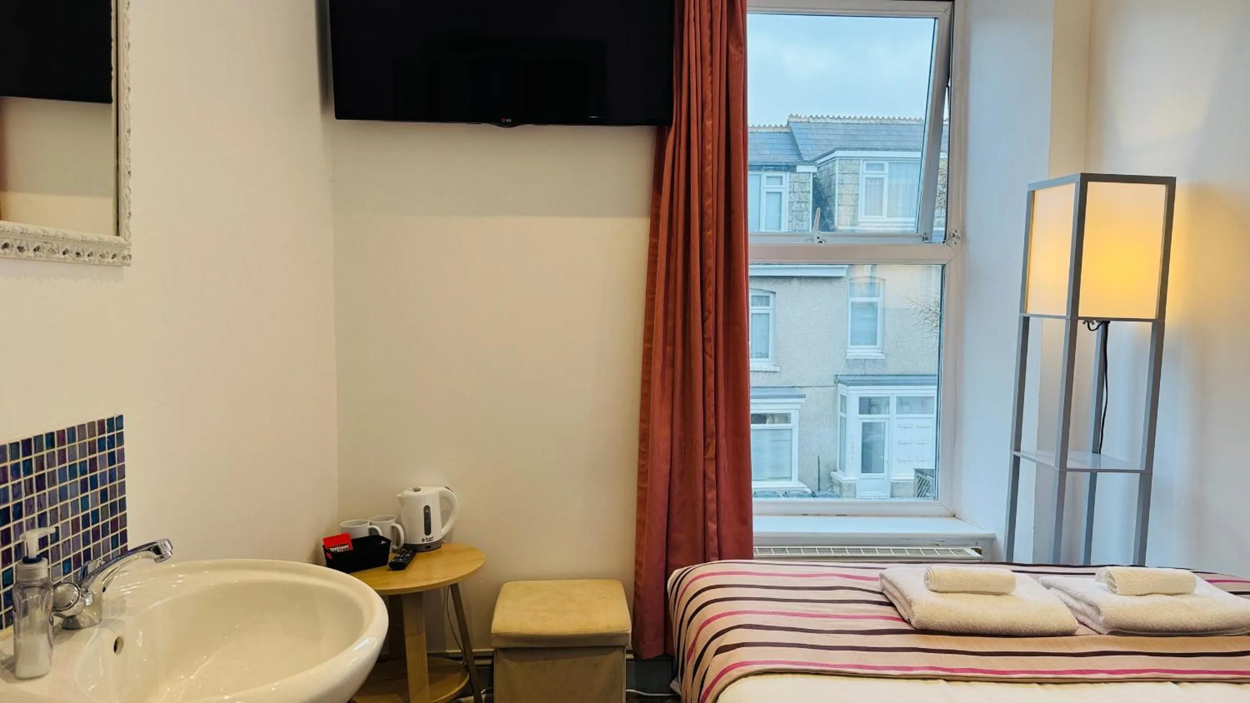 Bed in Town Lodge