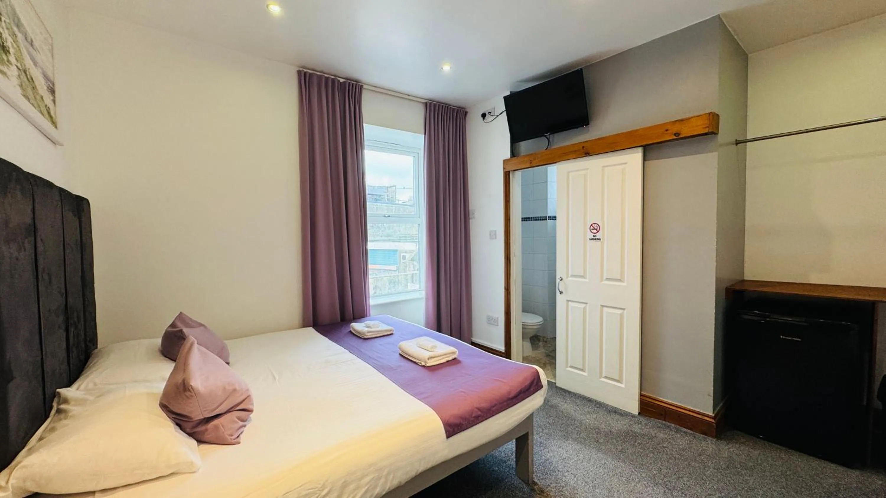 Bed in Town Lodge
