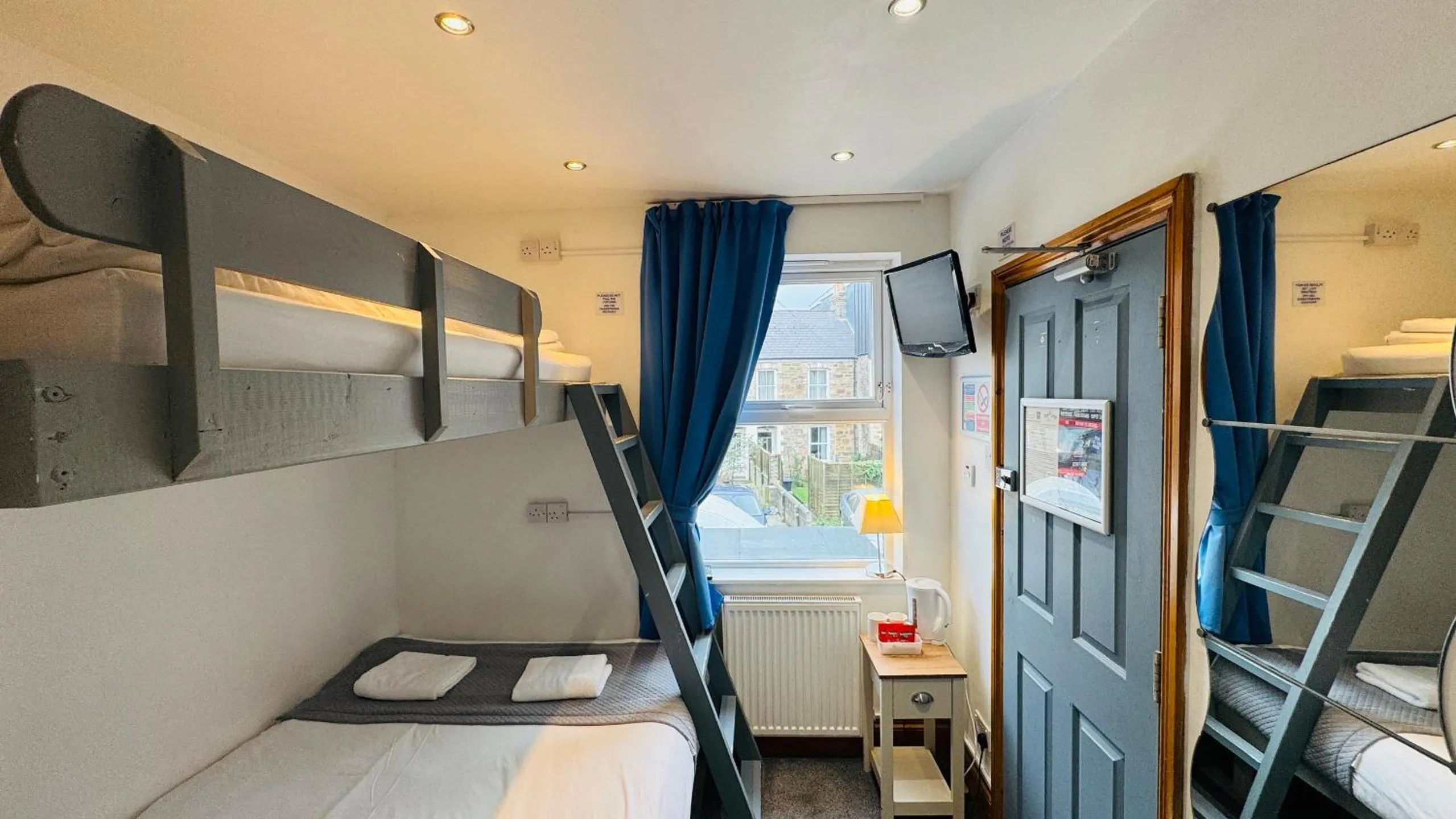 Bed in Town Lodge
