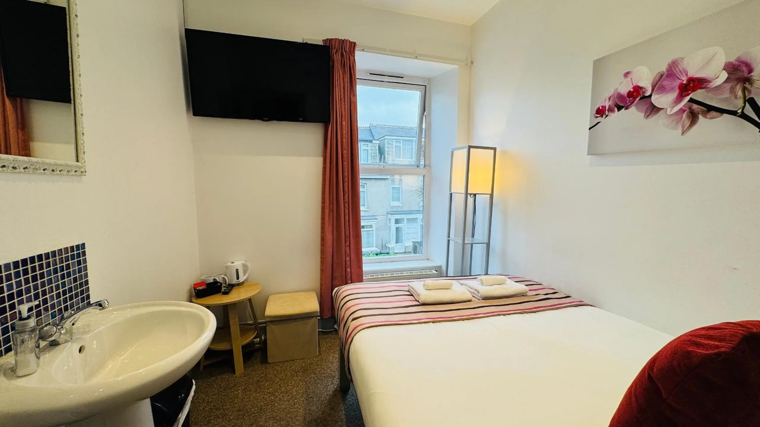 Bed in Town Lodge