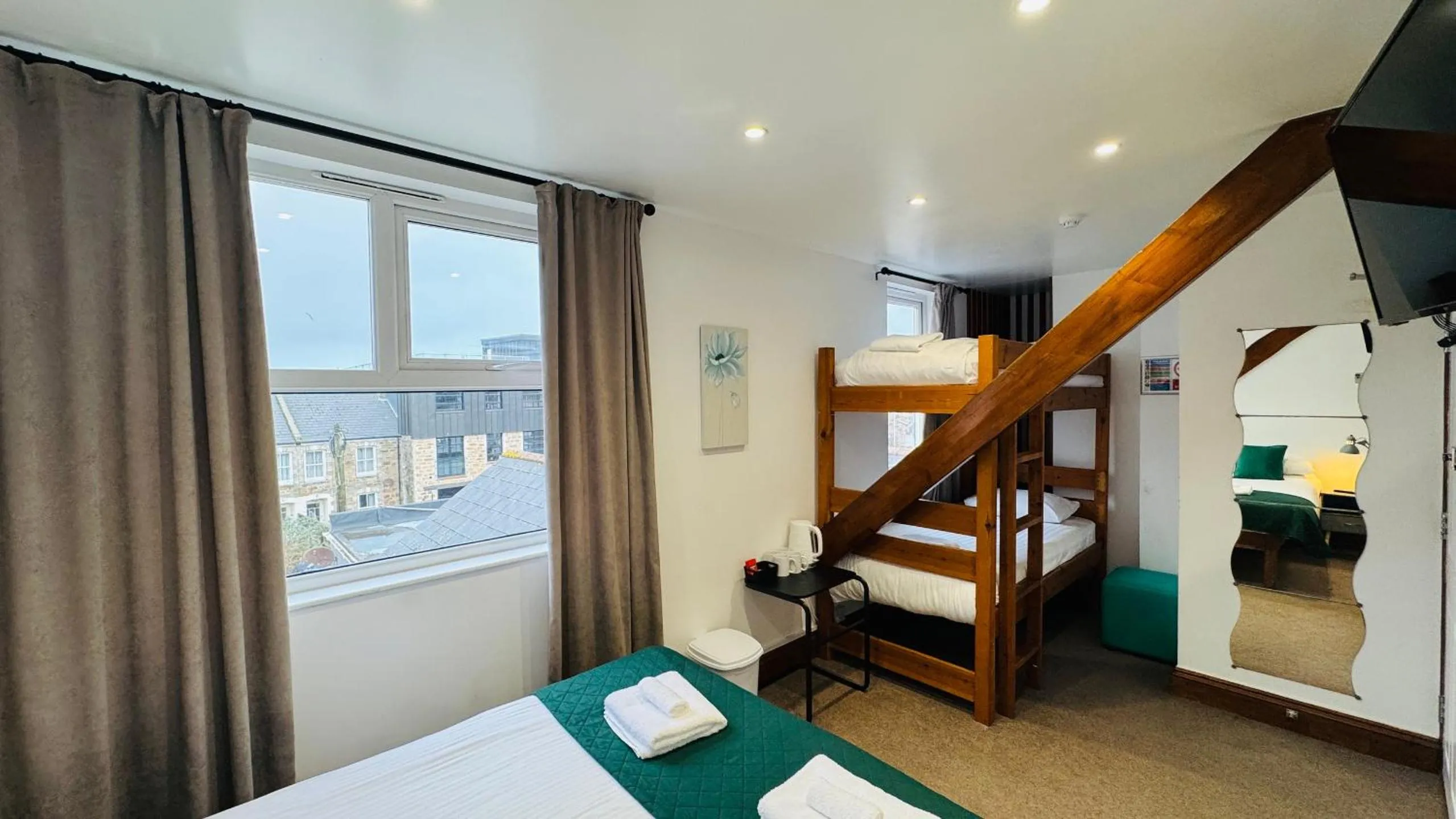 Bed in Town Lodge