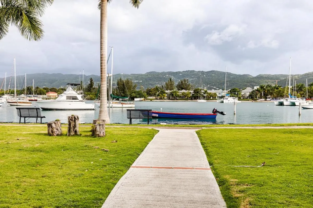 One Love Cozy Studio Seawind On The Bay