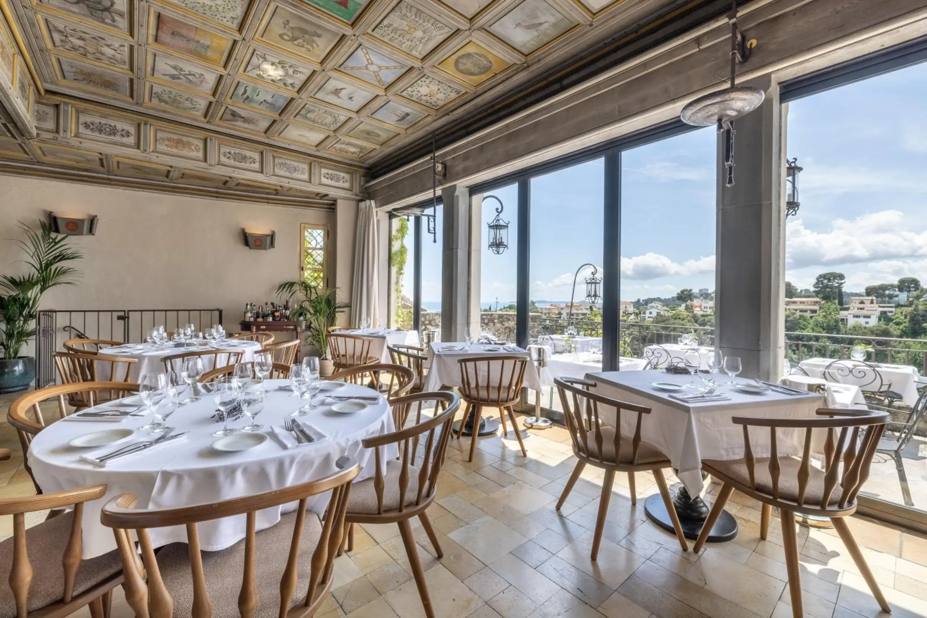 Restaurant/places to eat in Château Le Cagnard Restaurant/places to eat in Château Le Cagnard