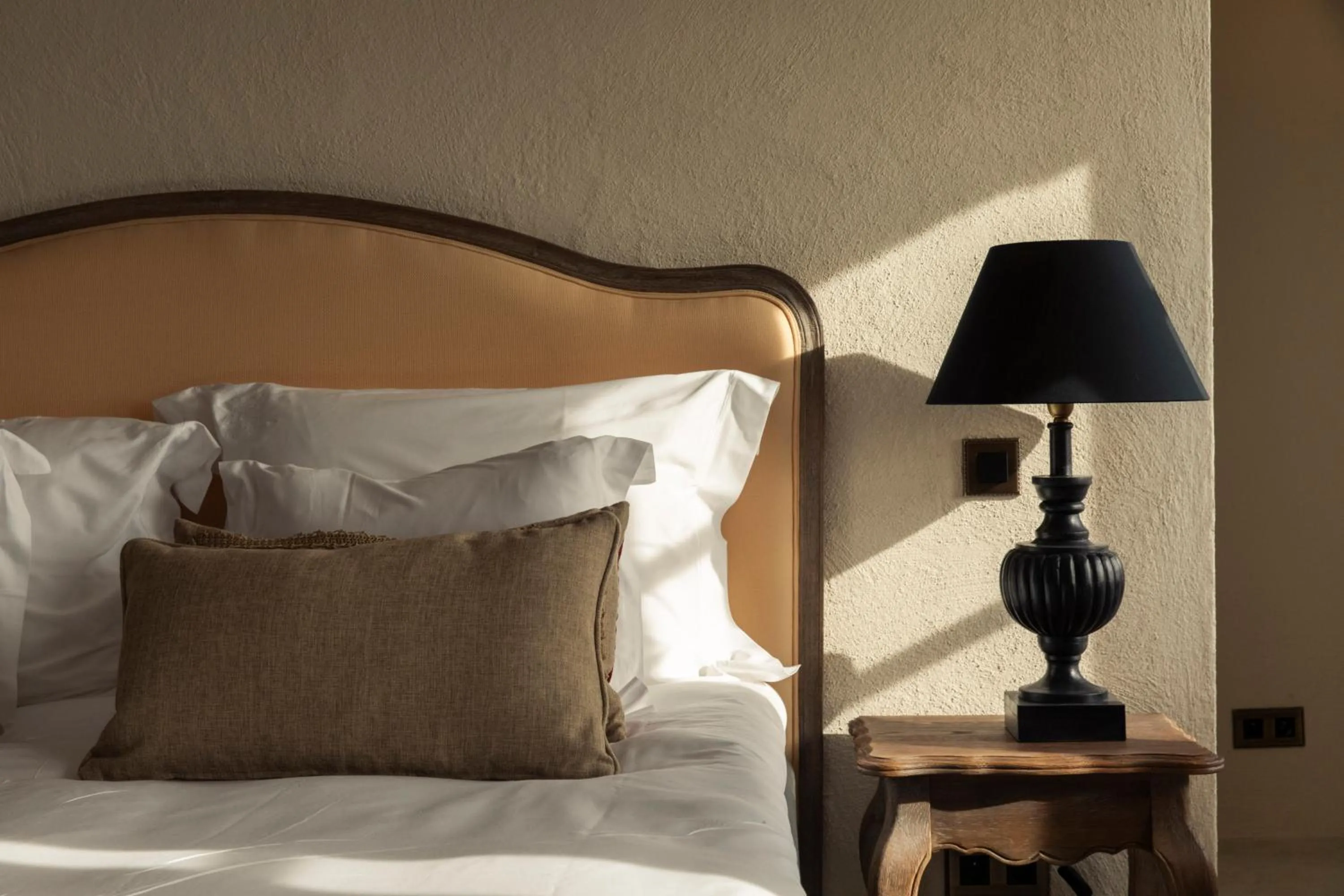 Property building, Bed in Château Le Cagnard