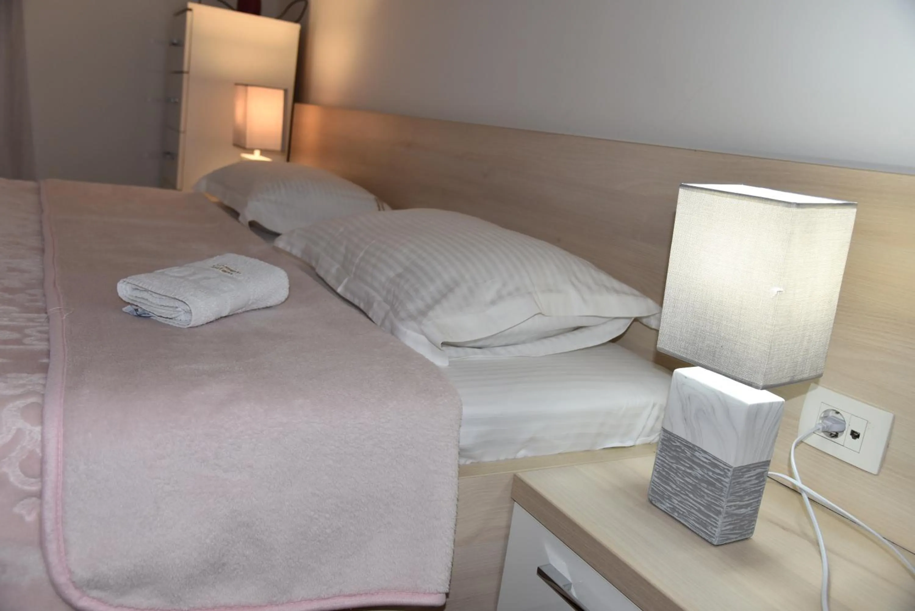 Bed in Apartment Lux Fontana