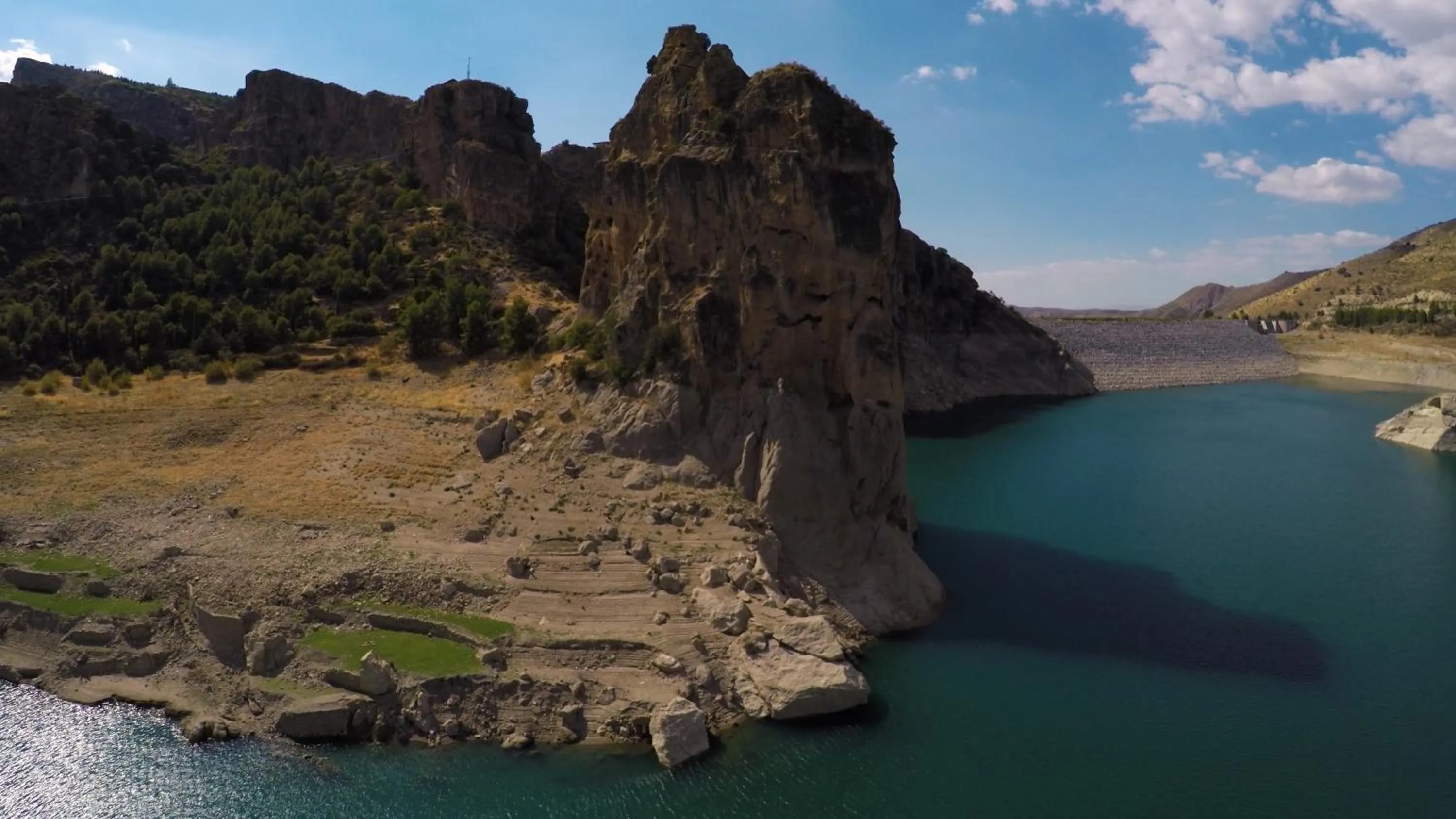 Nearby landmark in Casa Rural Arroyo de la Greda, your perfect base for activities in Sierra Nevada and Granada