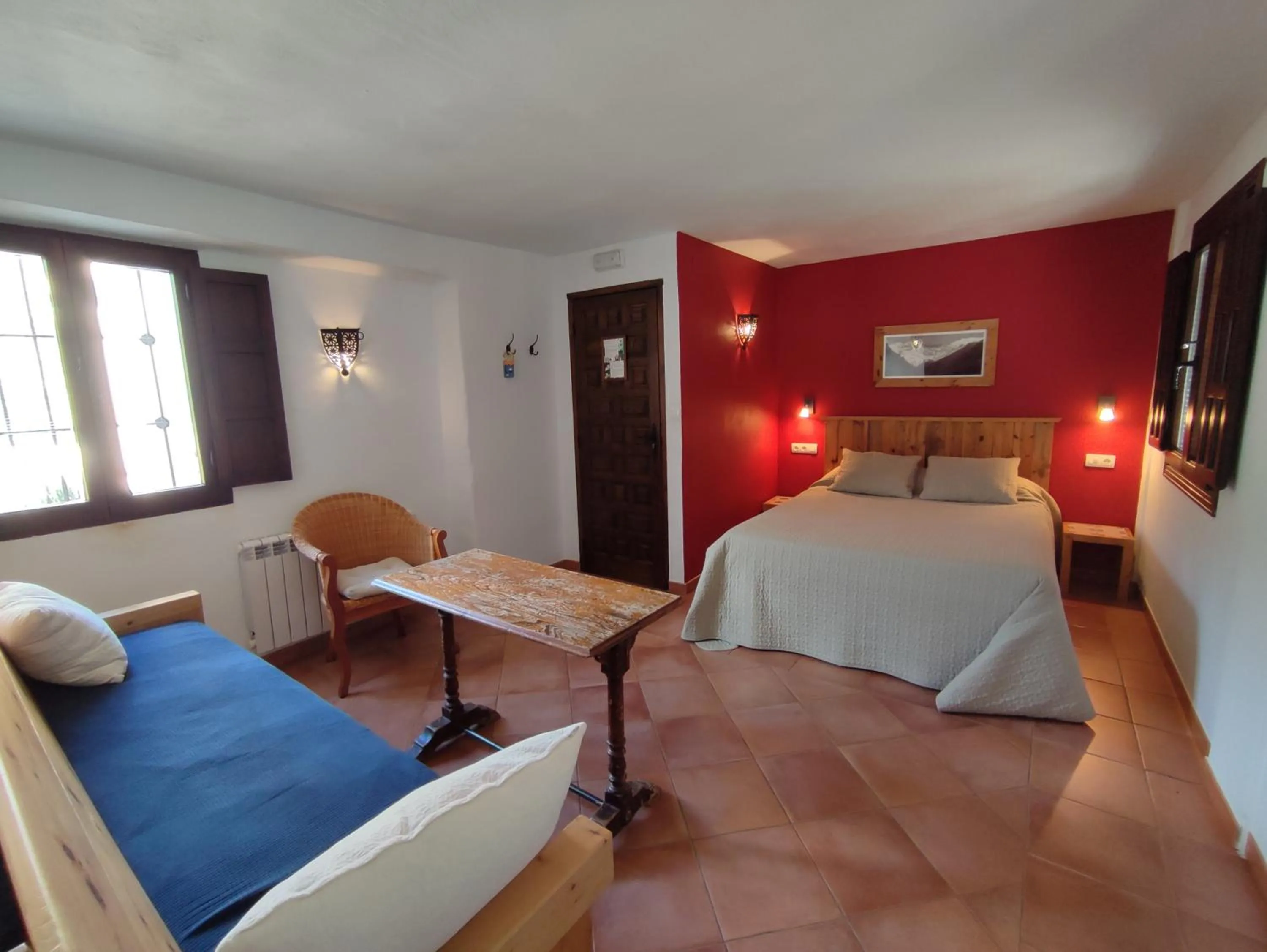 Property building, Bed in Casa Rural Arroyo de la Greda, your perfect base for activities in Sierra Nevada and Granada