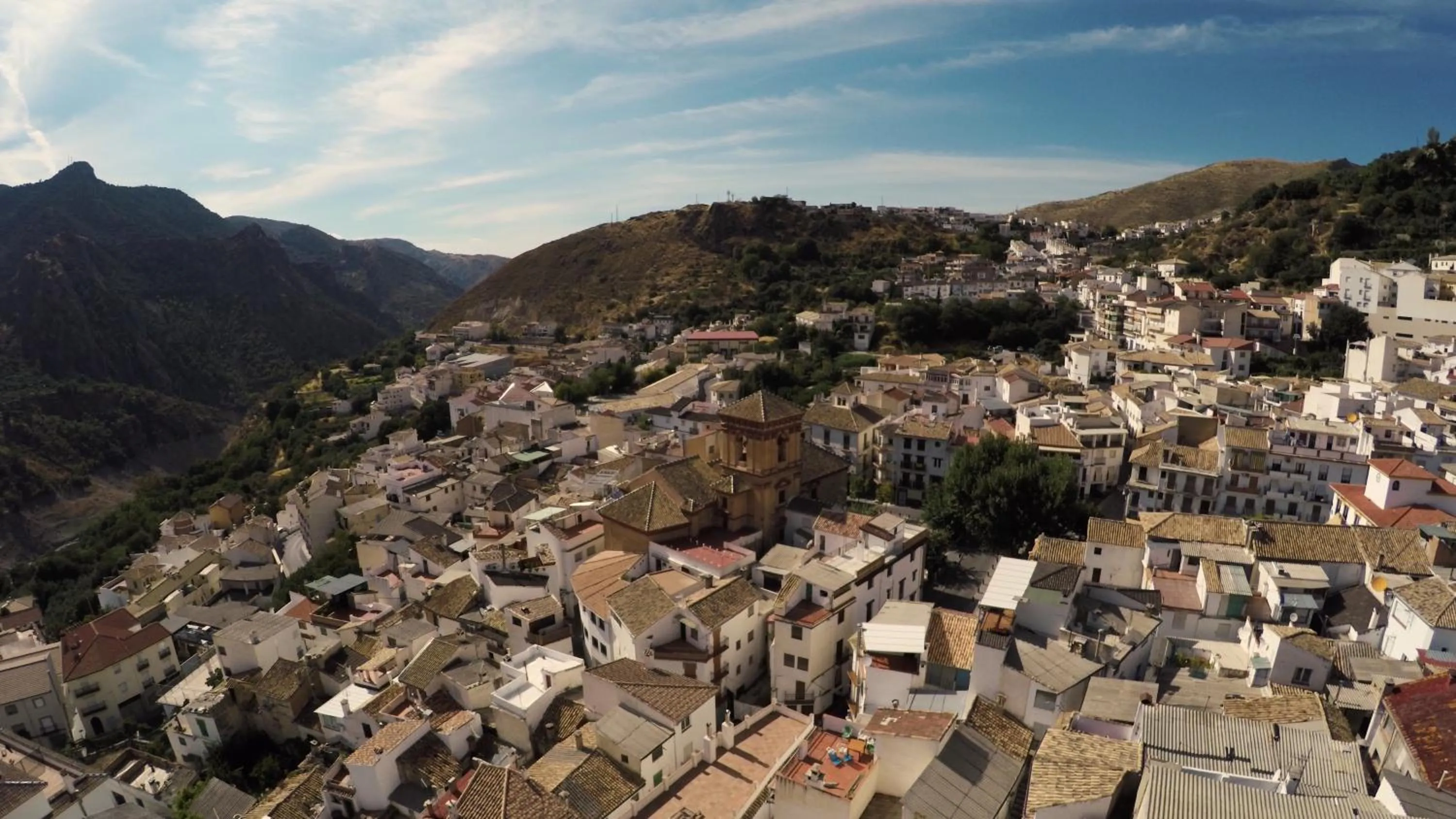 Neighbourhood in Casa Rural Arroyo de la Greda, your perfect base for activities in Sierra Nevada and Granada