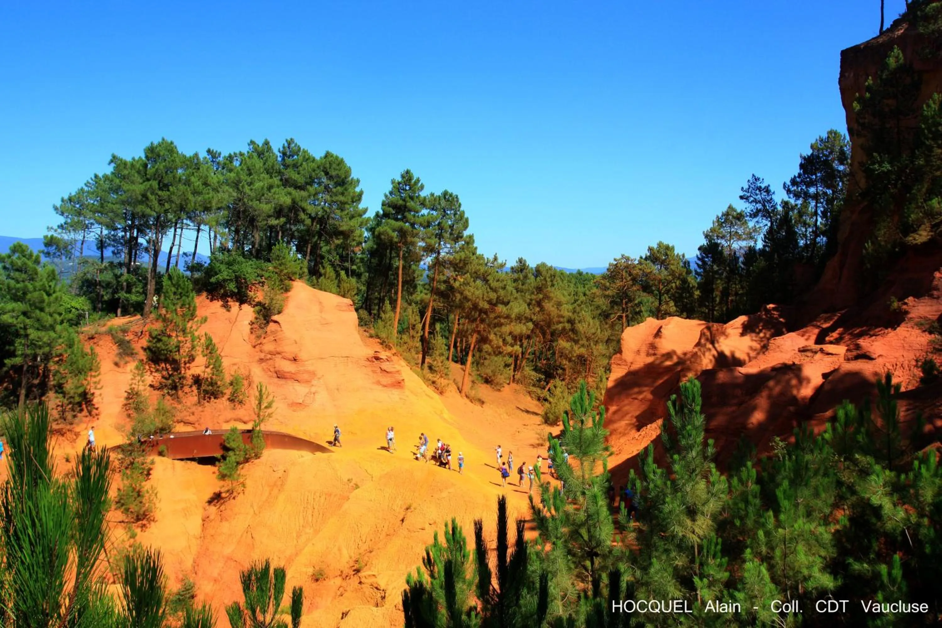 Nearby landmark in Les Terrasses - Gordes