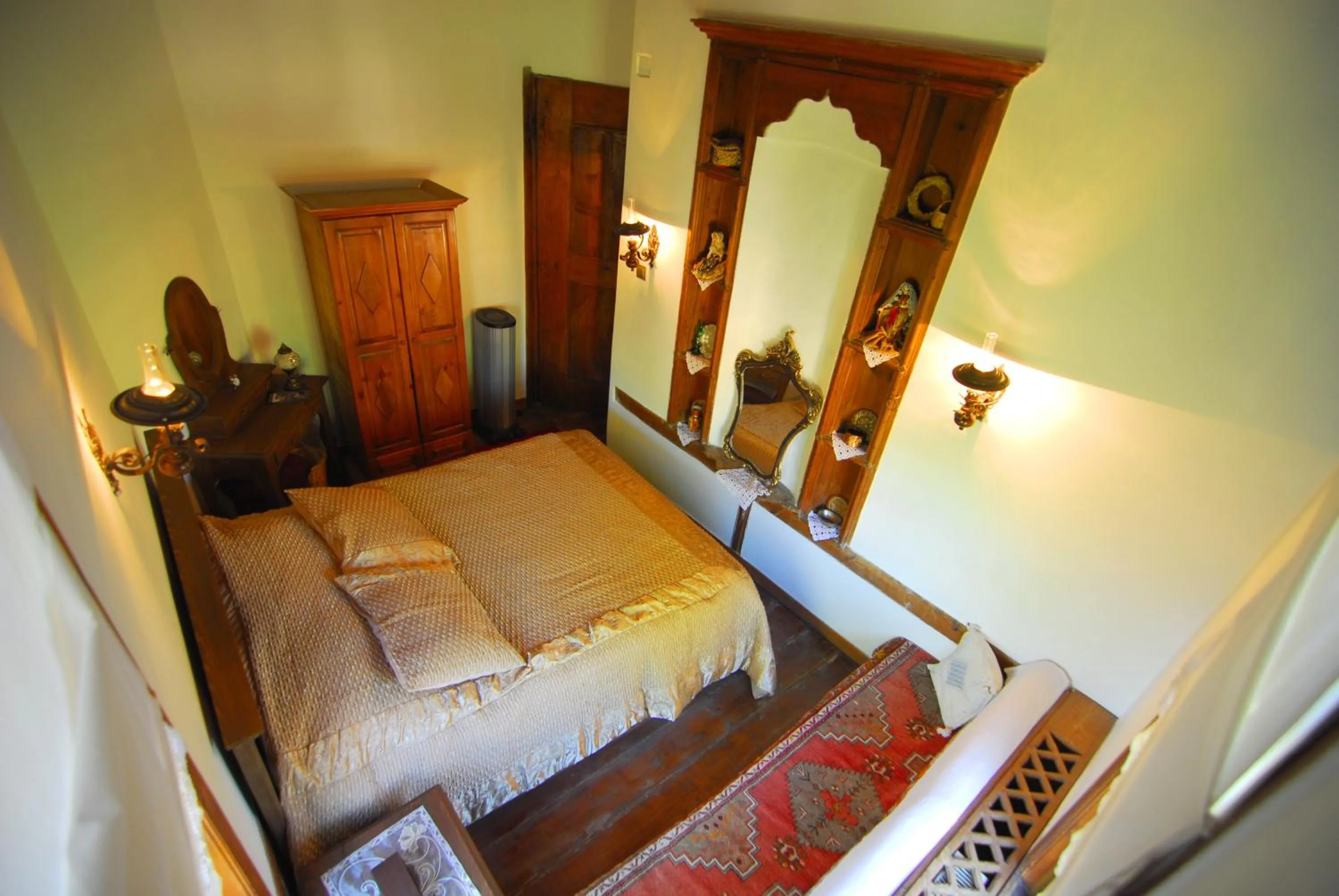 Bedroom, Bed in Mehves Hanim Konagi