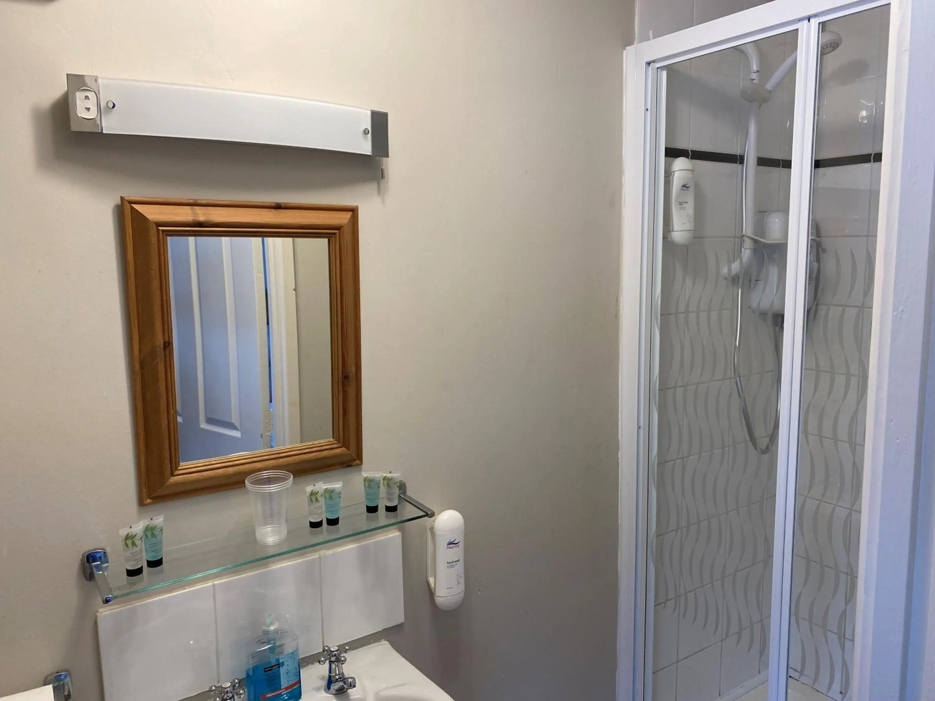 The Bullshead, Arthingworth House B&B