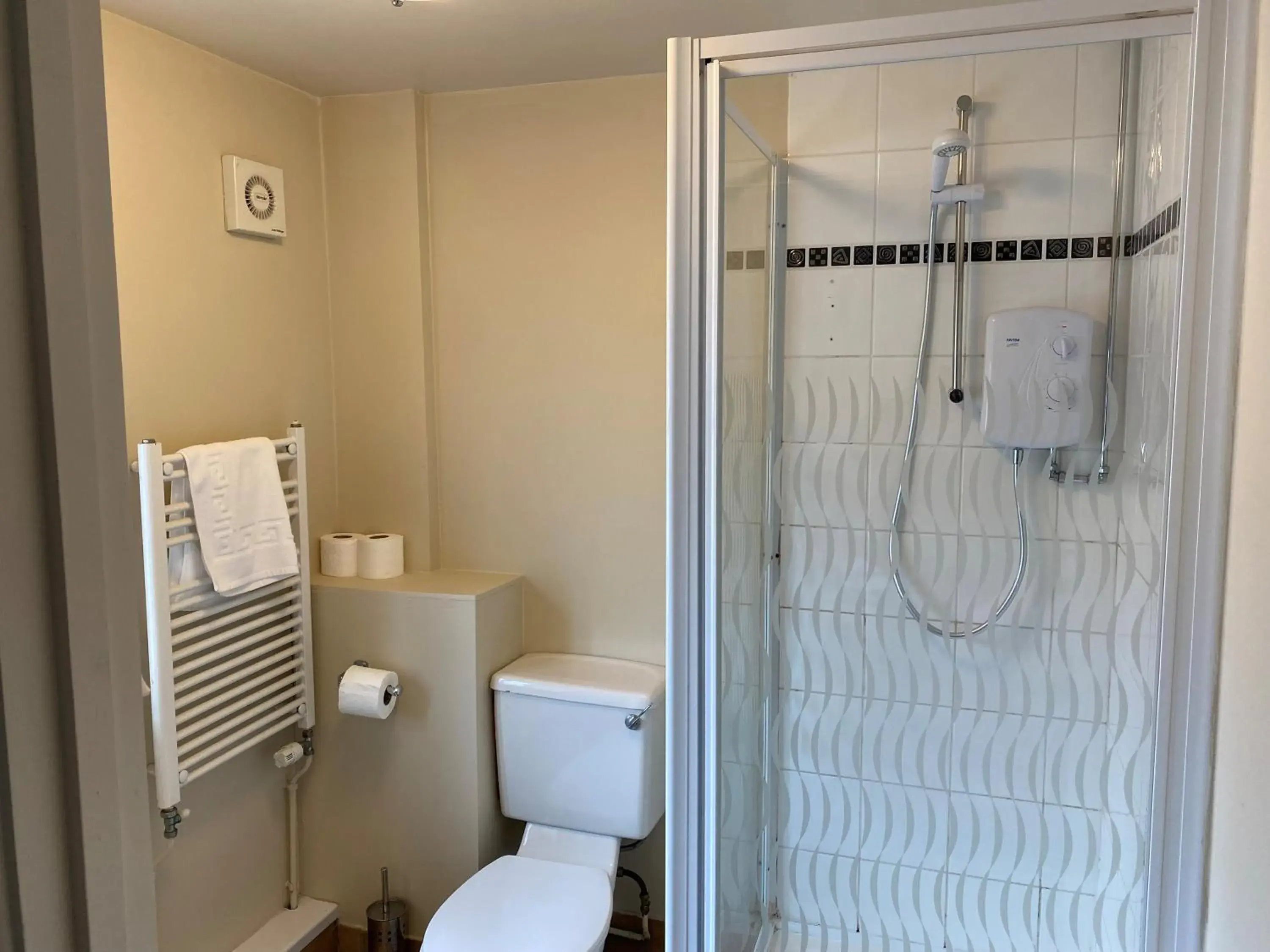 Twin Room in The Bullshead, Arthingworth House B&B Twin Room in The Bullshead, Arthingworth House B&B