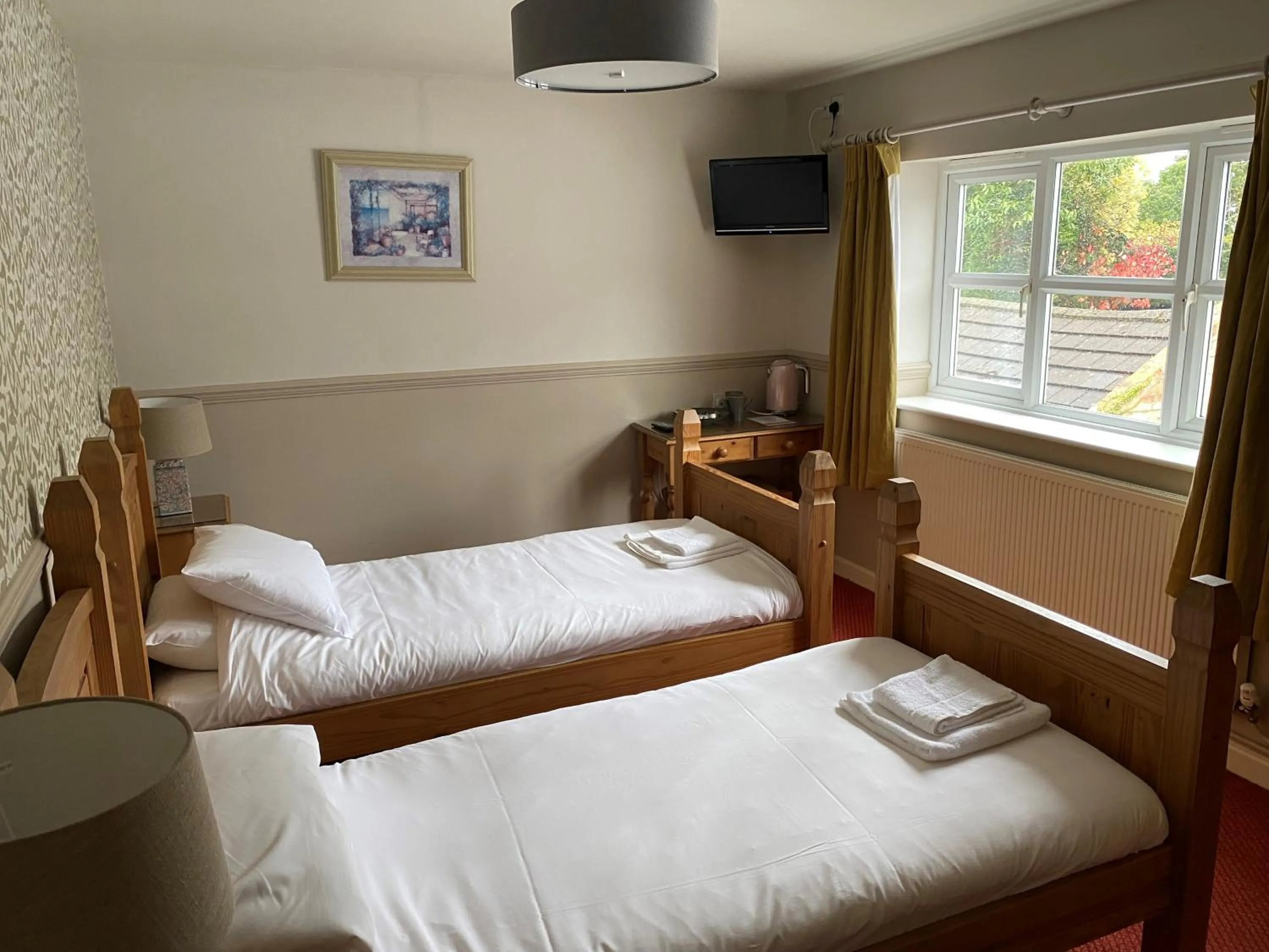 Bed in The Bullshead, Arthingworth House B&B