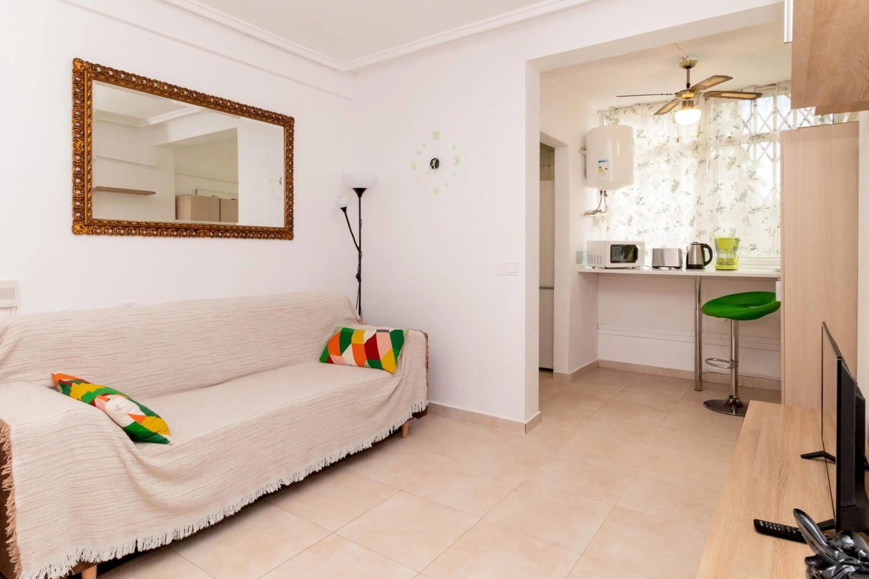 Living room in Espanatour Apartamento VALENCIA