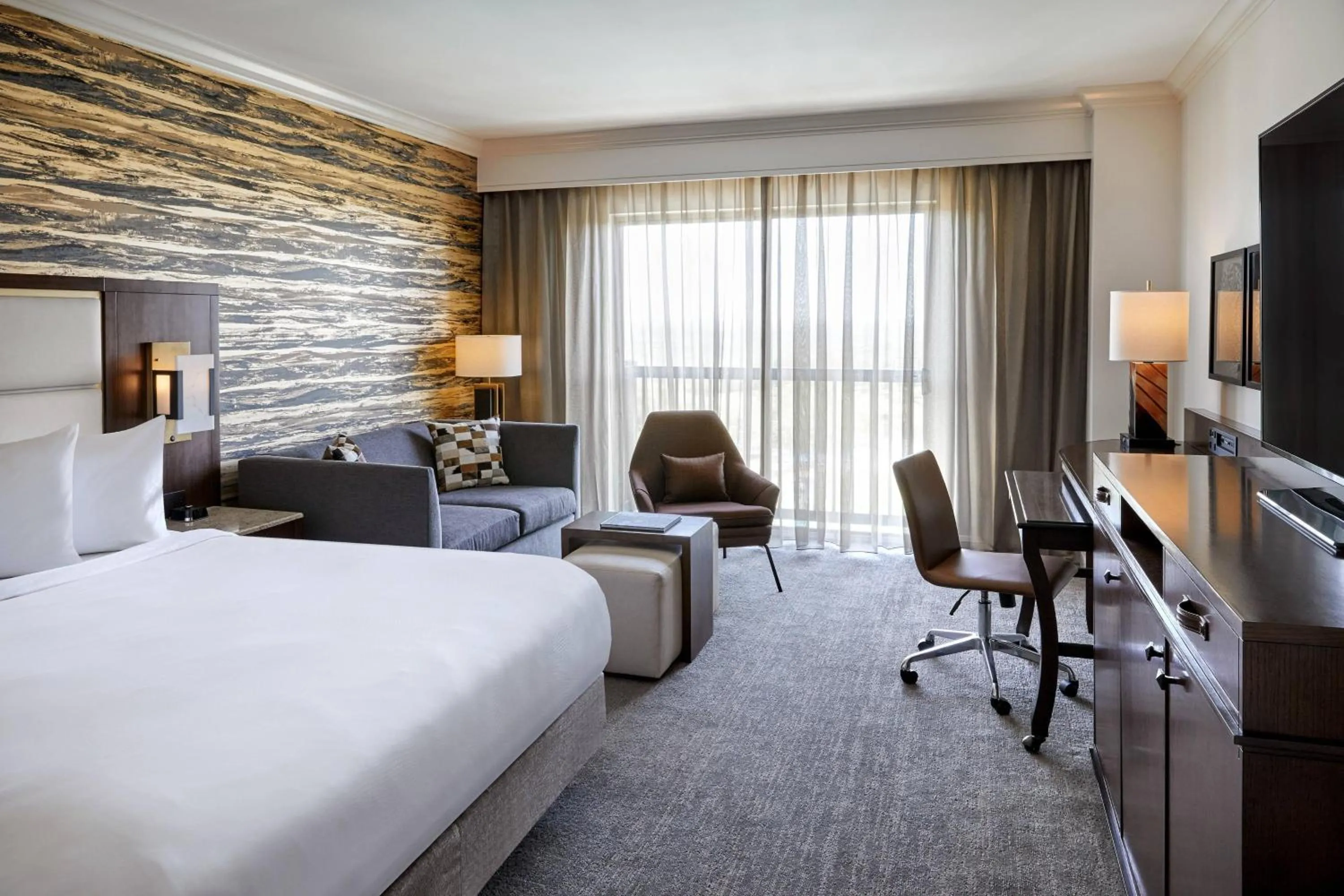 Photo of the whole room, Bed in JW Marriott San Antonio Hill Country Resort & Spa