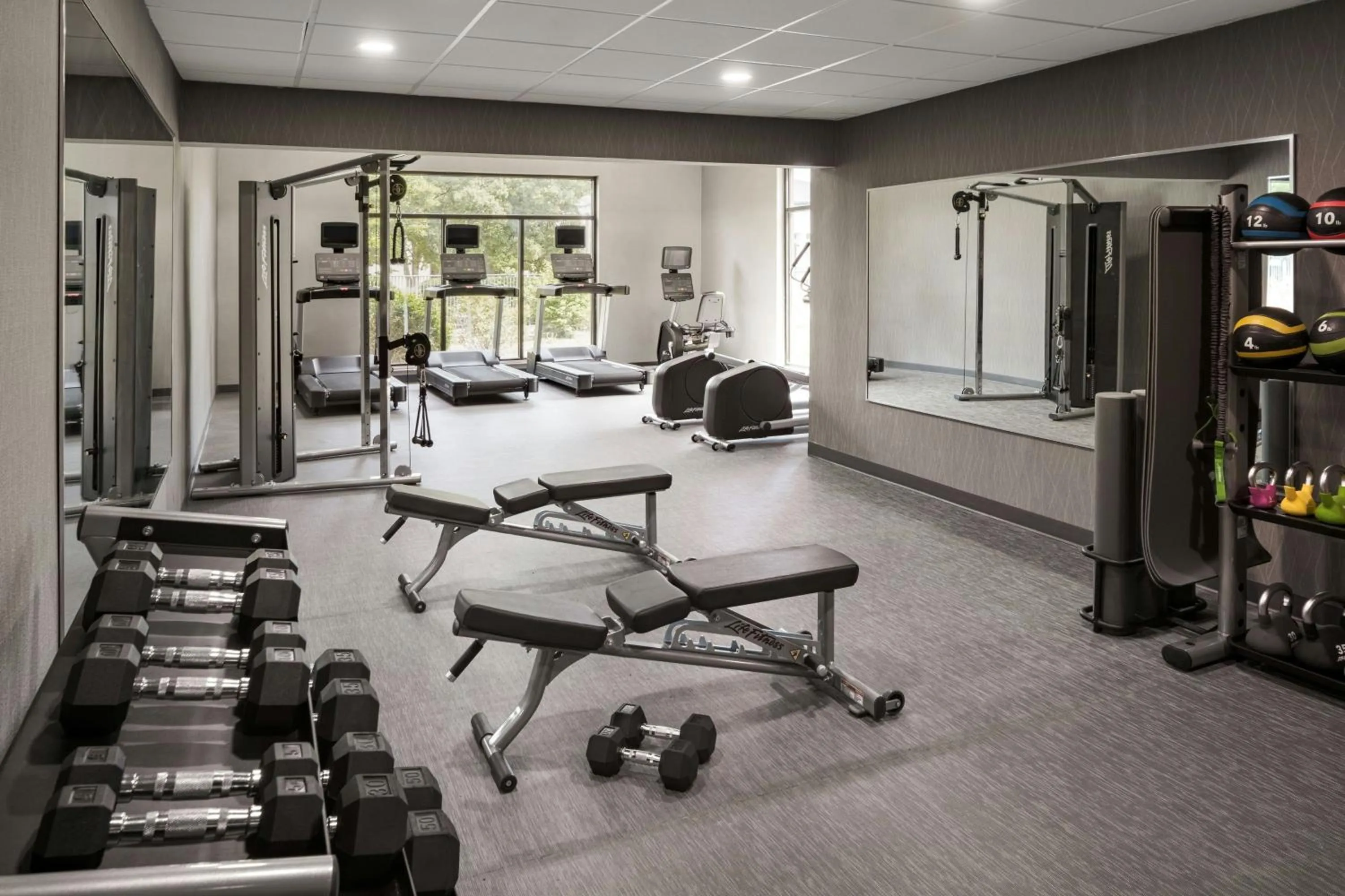 Fitness centre/facilities in Courtyard by Marriott Louisville East