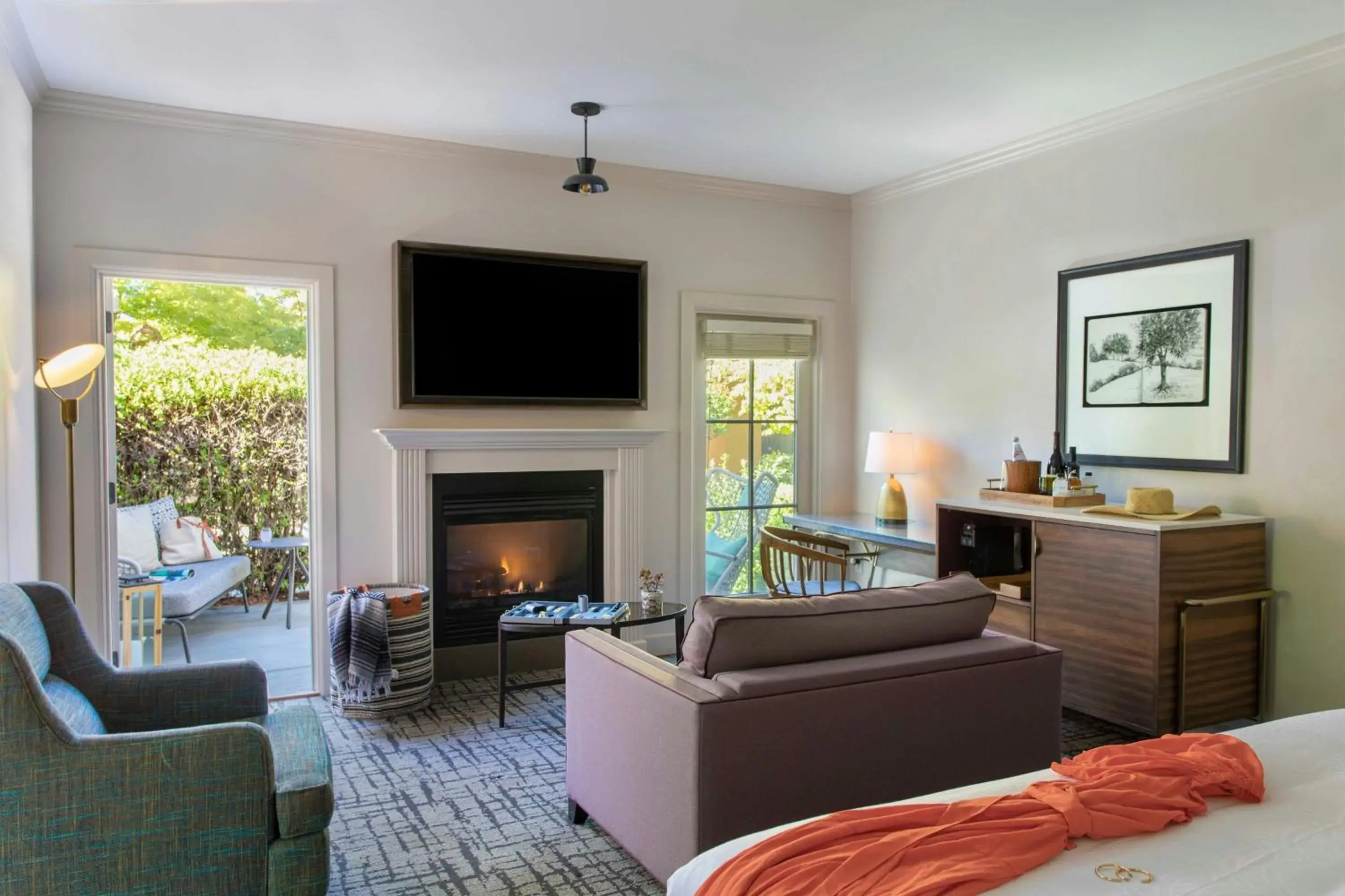 Photo of the whole room in The Lodge at Sonoma Resort, Autograph Collection Photo of the whole room in The Lodge at Sonoma Resort, Autograph Collection