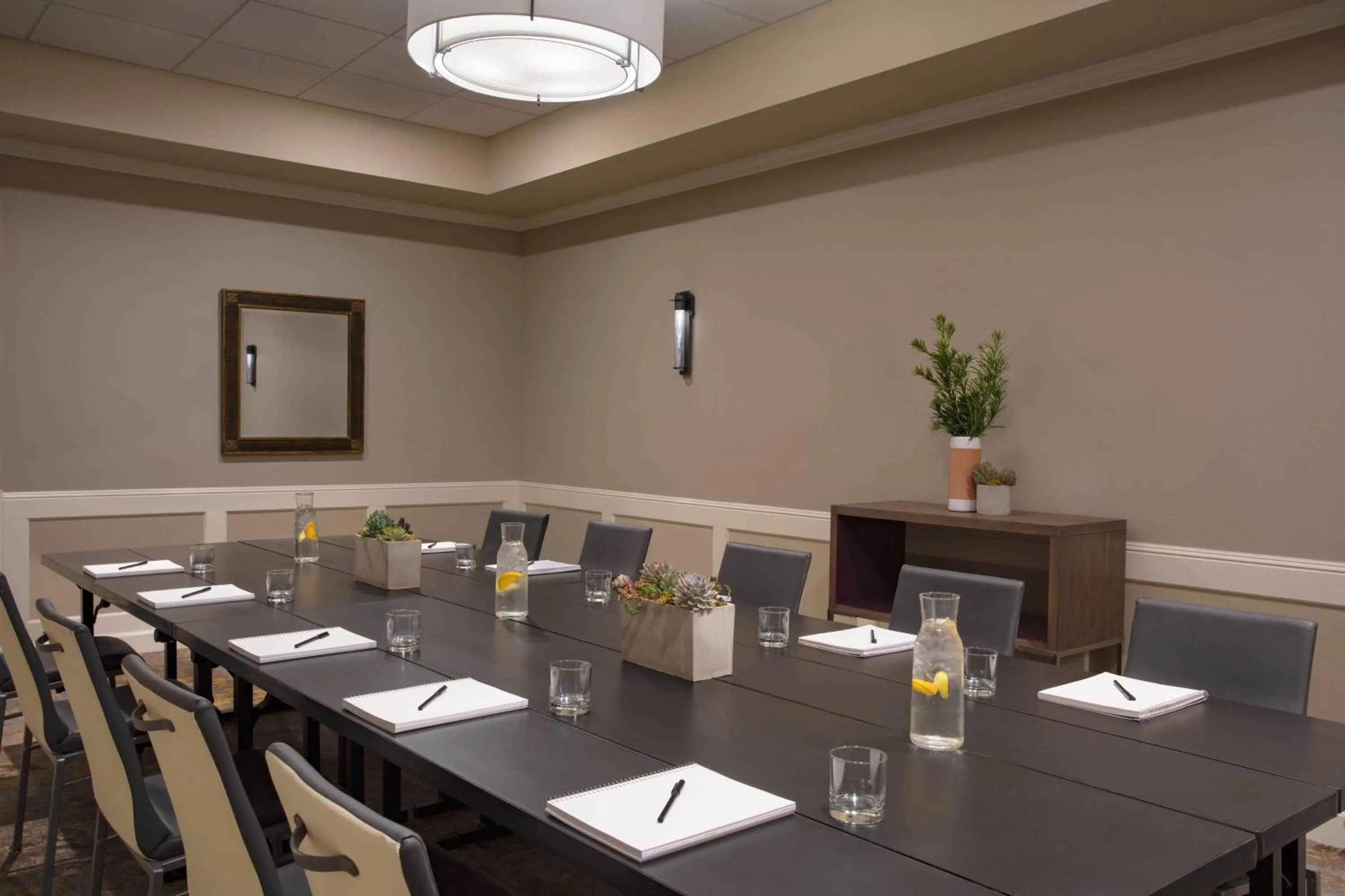 Meeting/conference room in The Lodge at Sonoma Resort, Autograph Collection