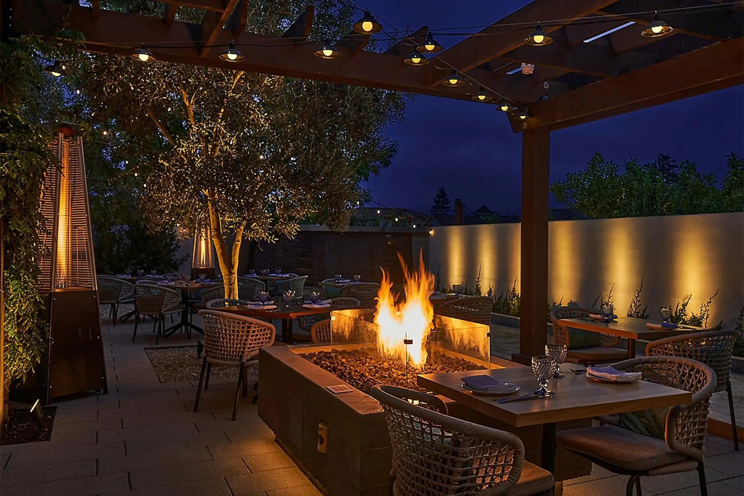 Restaurant/places to eat in The Lodge at Sonoma Resort, Autograph Collection Restaurant/places to eat in The Lodge at Sonoma Resort, Autograph Collection