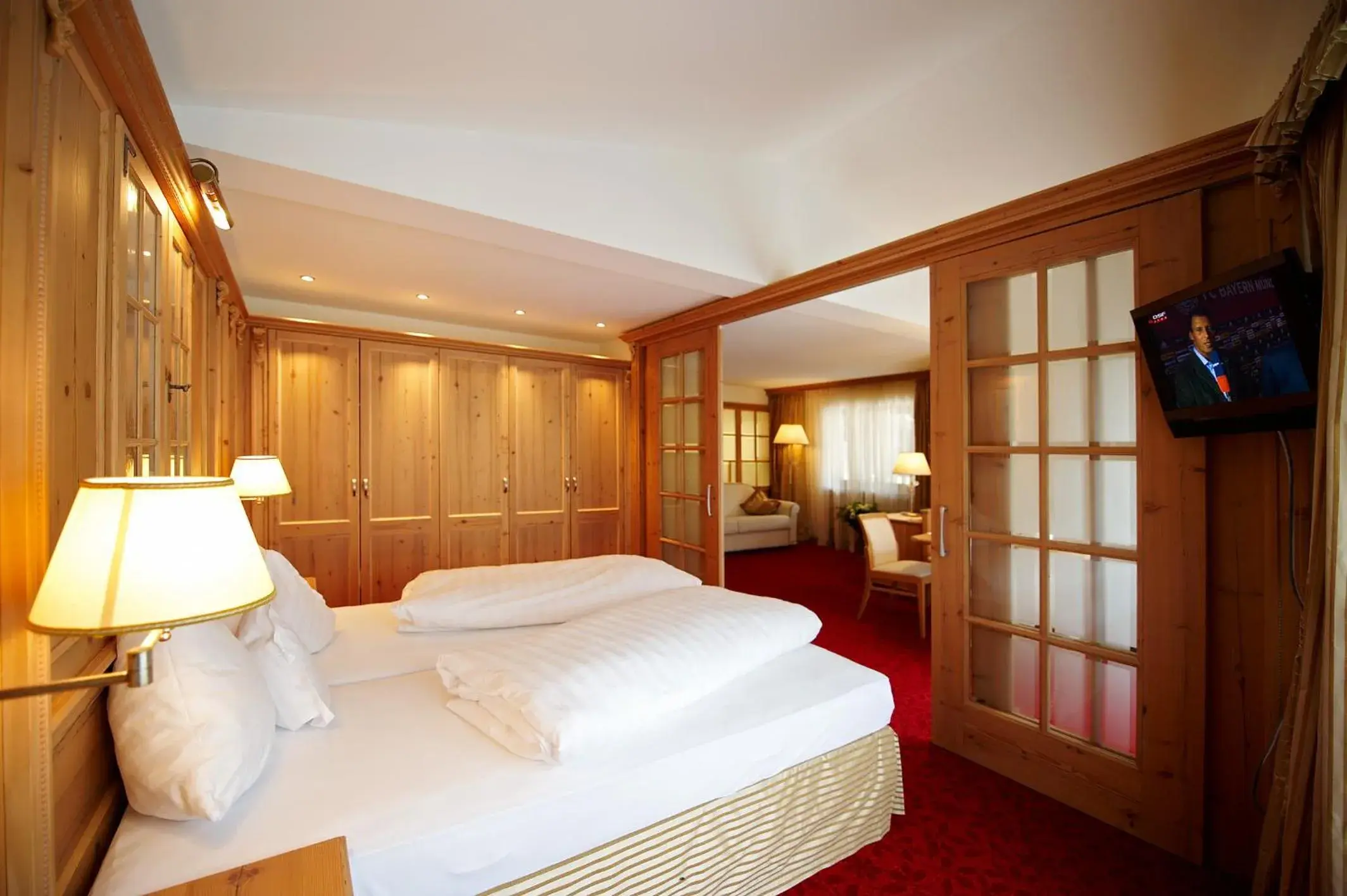 Photo of the whole room, Bed in Hotel Solaria Ischgl - 4 superior