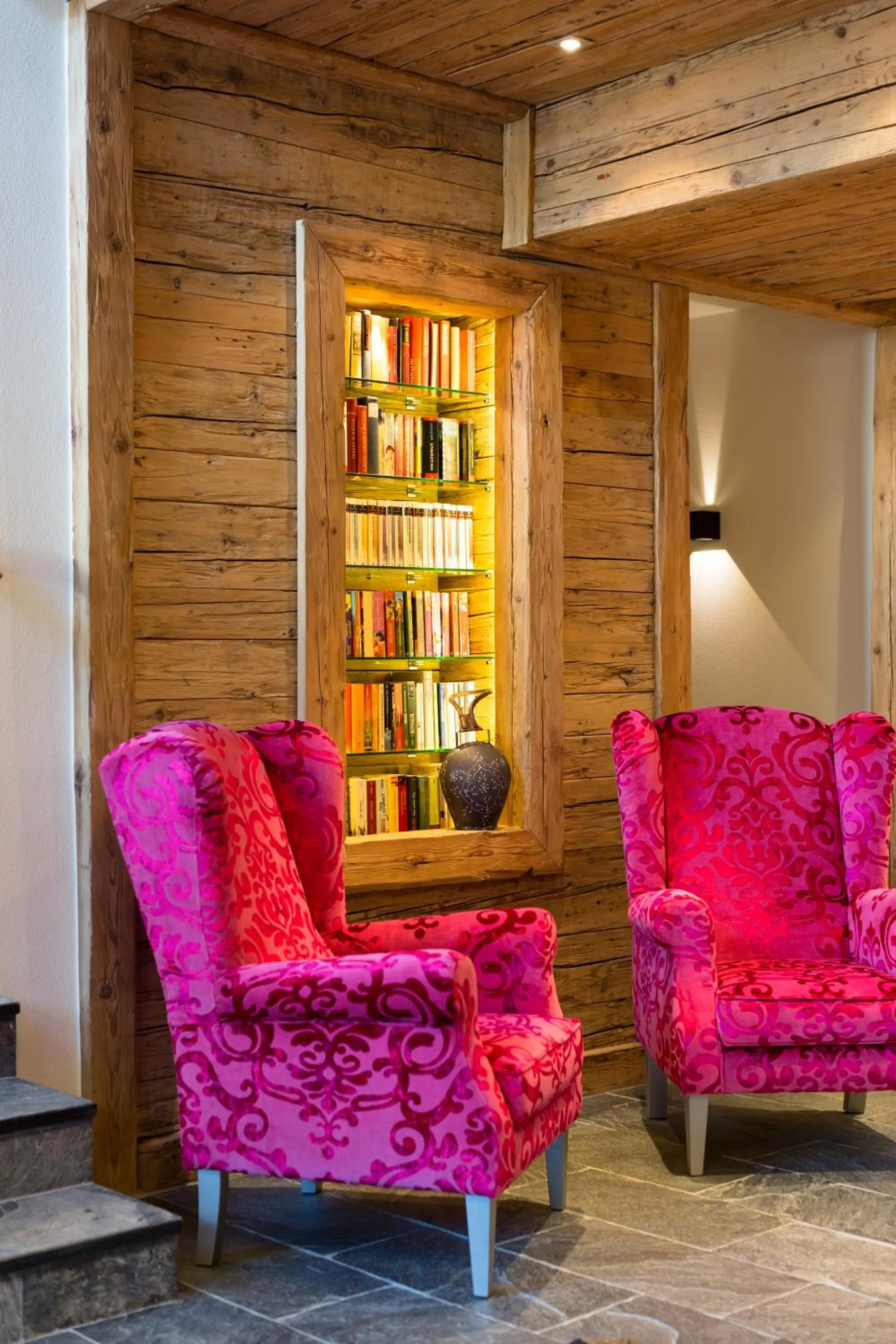 Lounge or bar in Hotel Solaria Ischgl - 4 superior