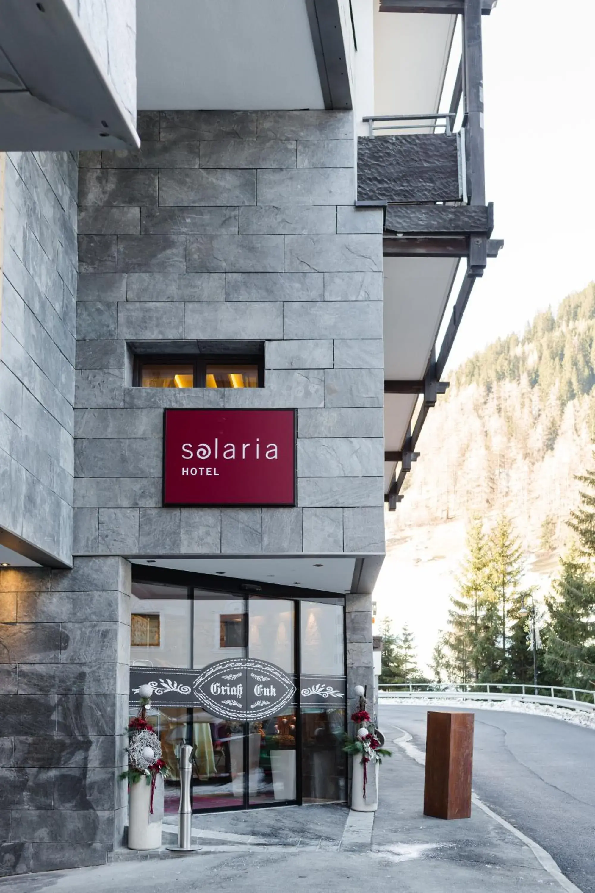 Facade/entrance, Property Building in Hotel Solaria Ischgl - 4 superior