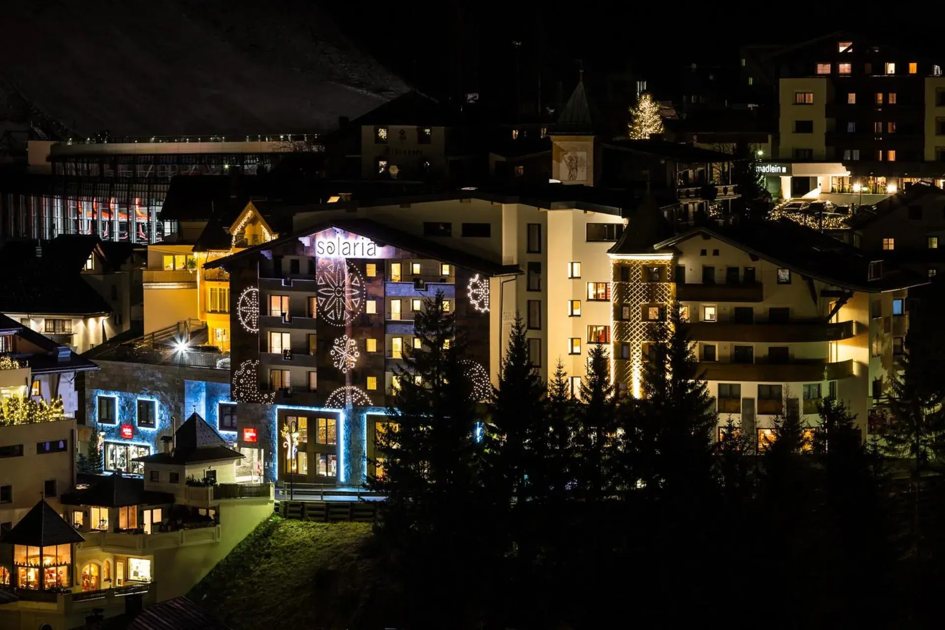 Property building in Hotel Solaria Ischgl - 4 superior