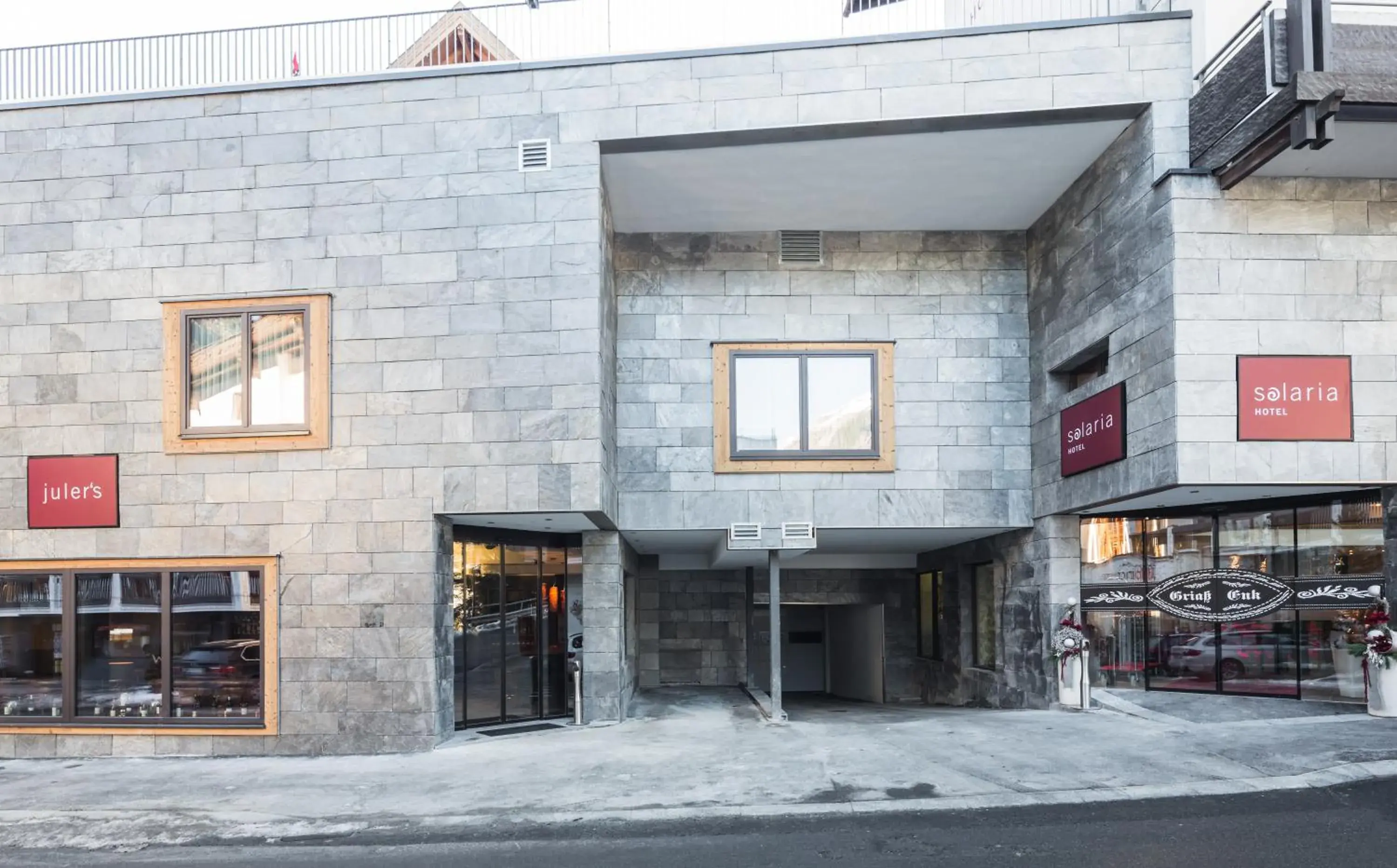 Facade/entrance, Property Building in Hotel Solaria Ischgl - 4 superior