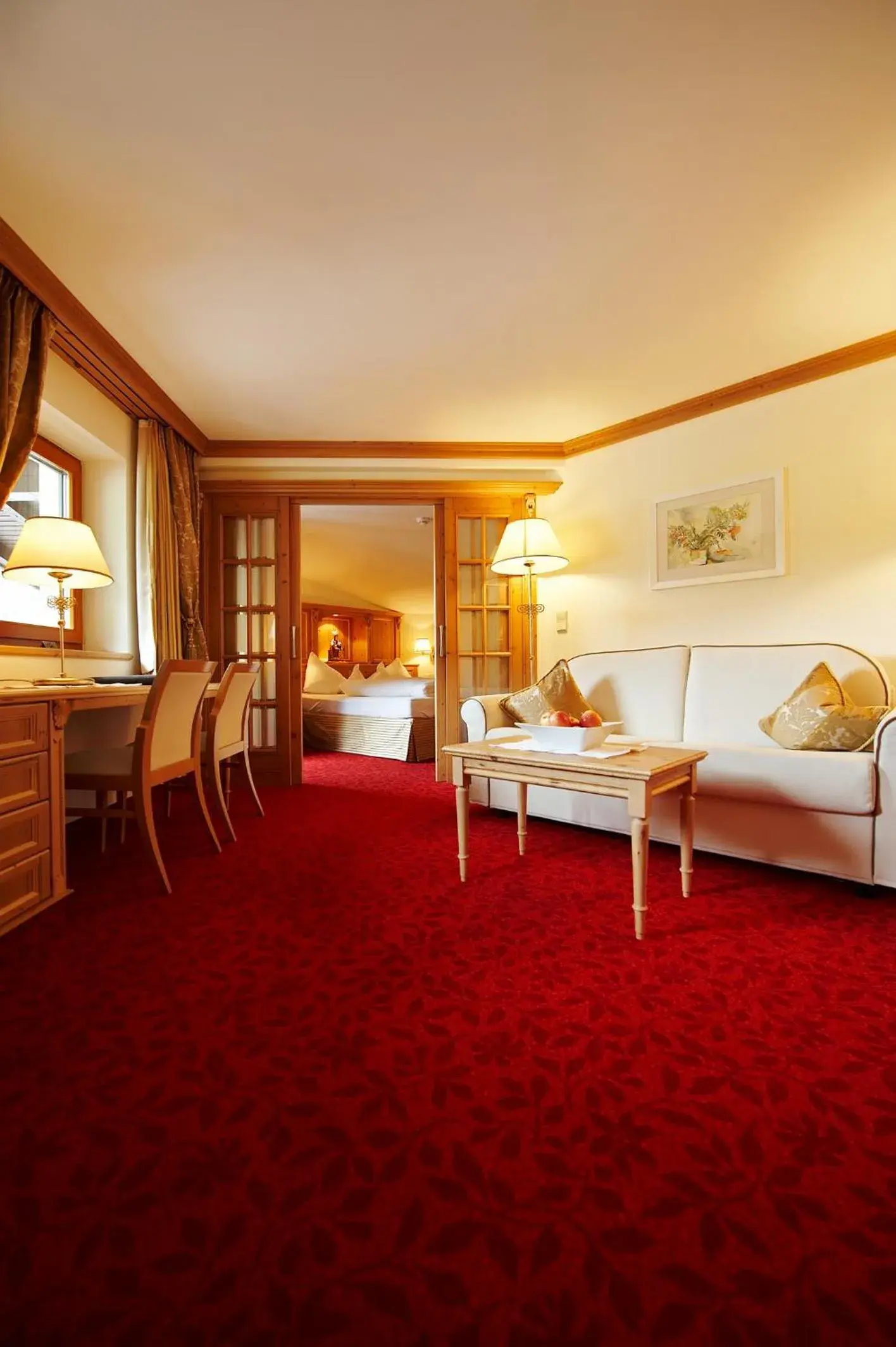 Decorative detail, Bed in Hotel Solaria Ischgl - 4 superior