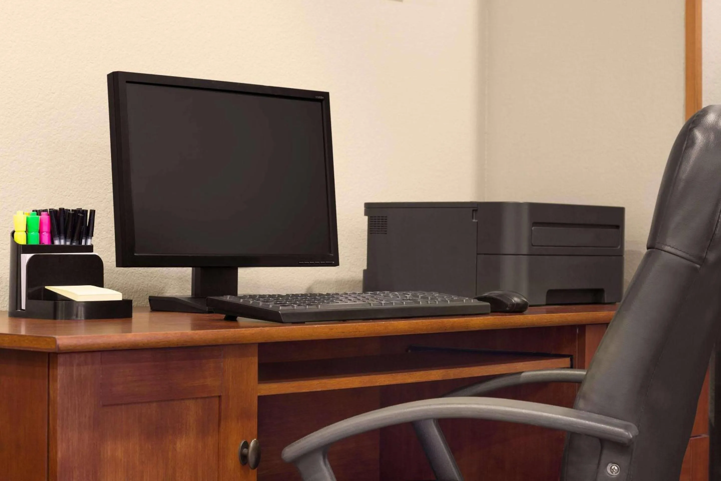 Business facilities in Country Inn & Suites by Radisson, Tucson Airport, AZ