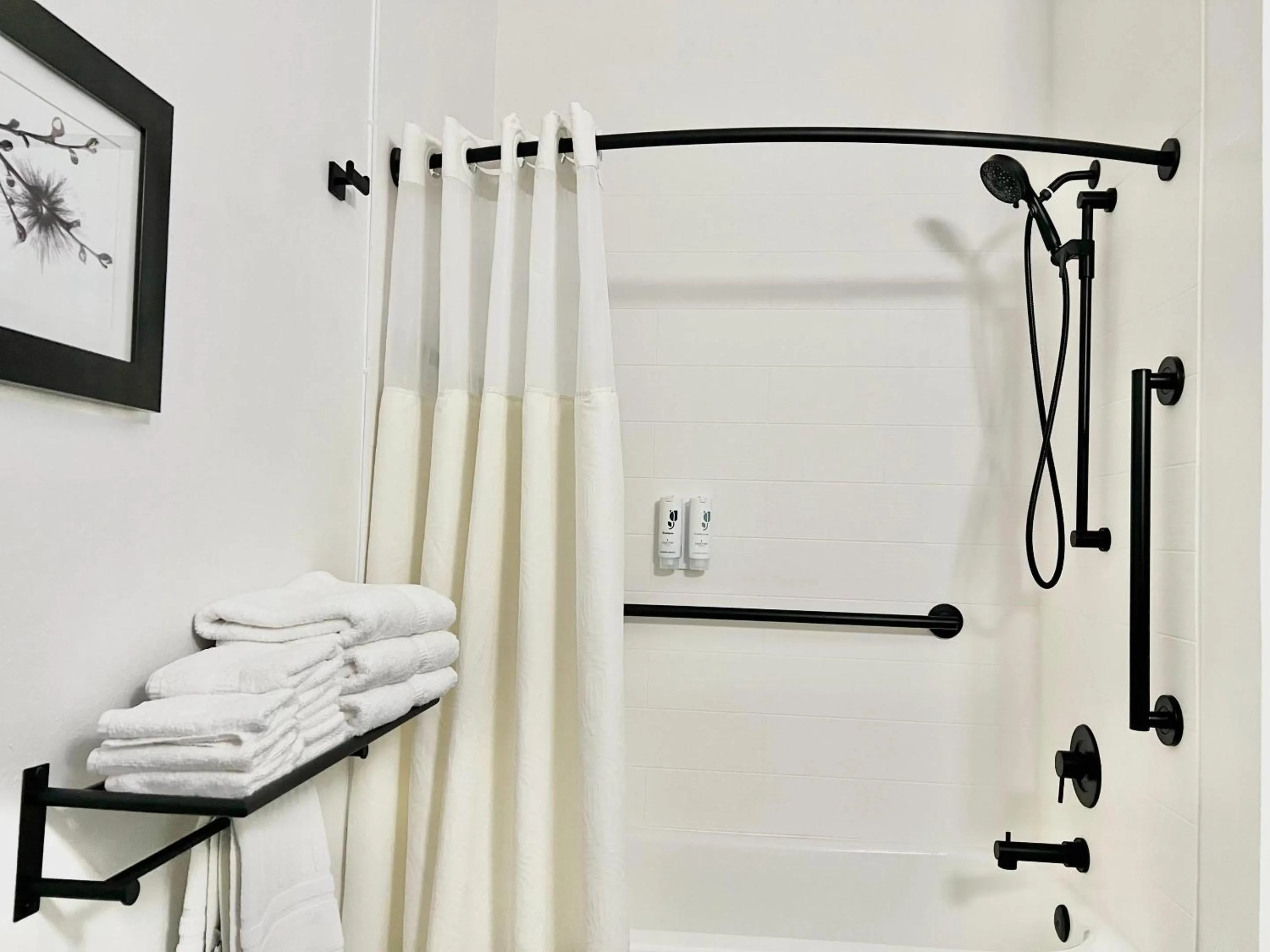 Bedroom in Country Inn & Suites by Radisson, Tucson Airport, AZ