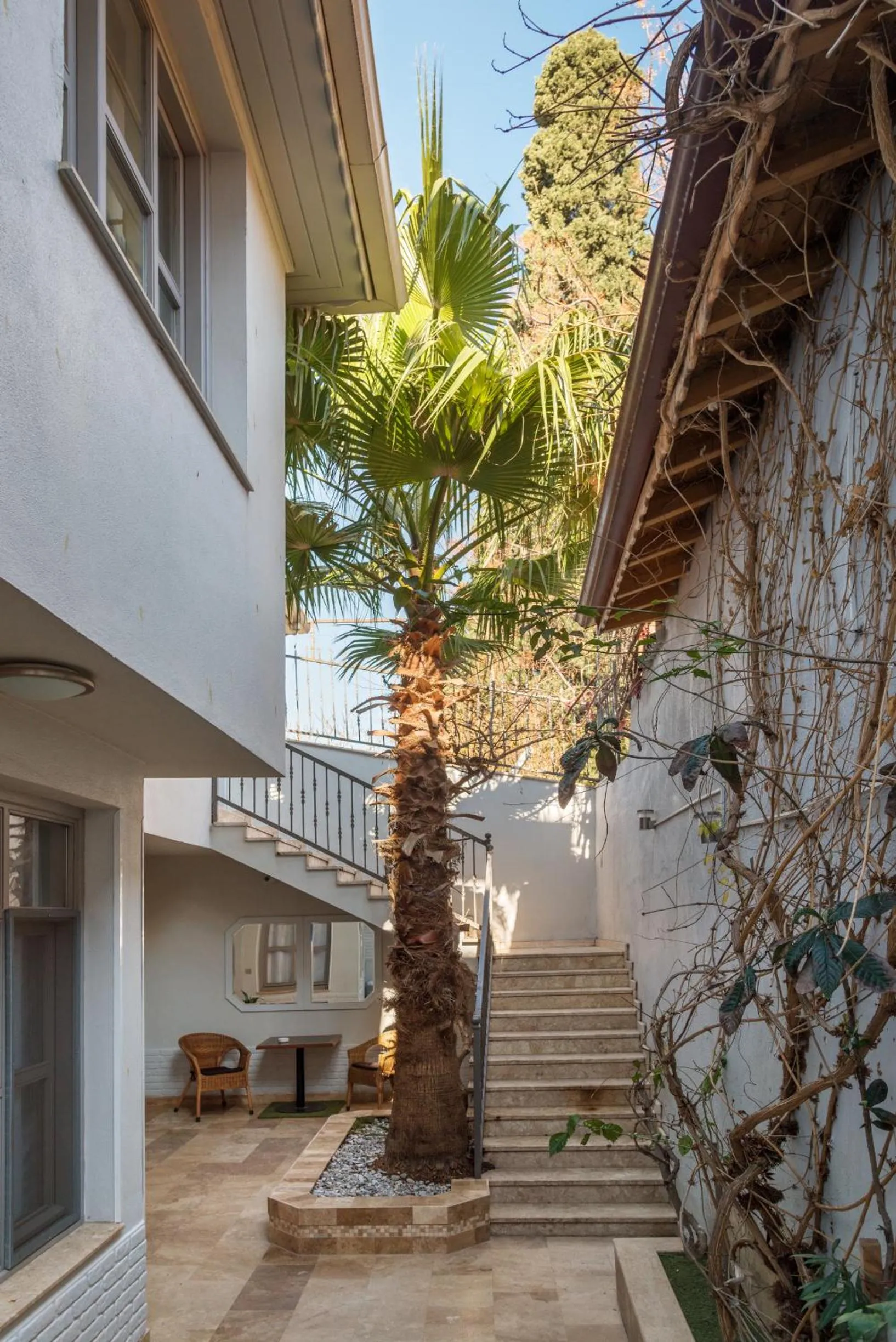 Delight Deluxe Hotel