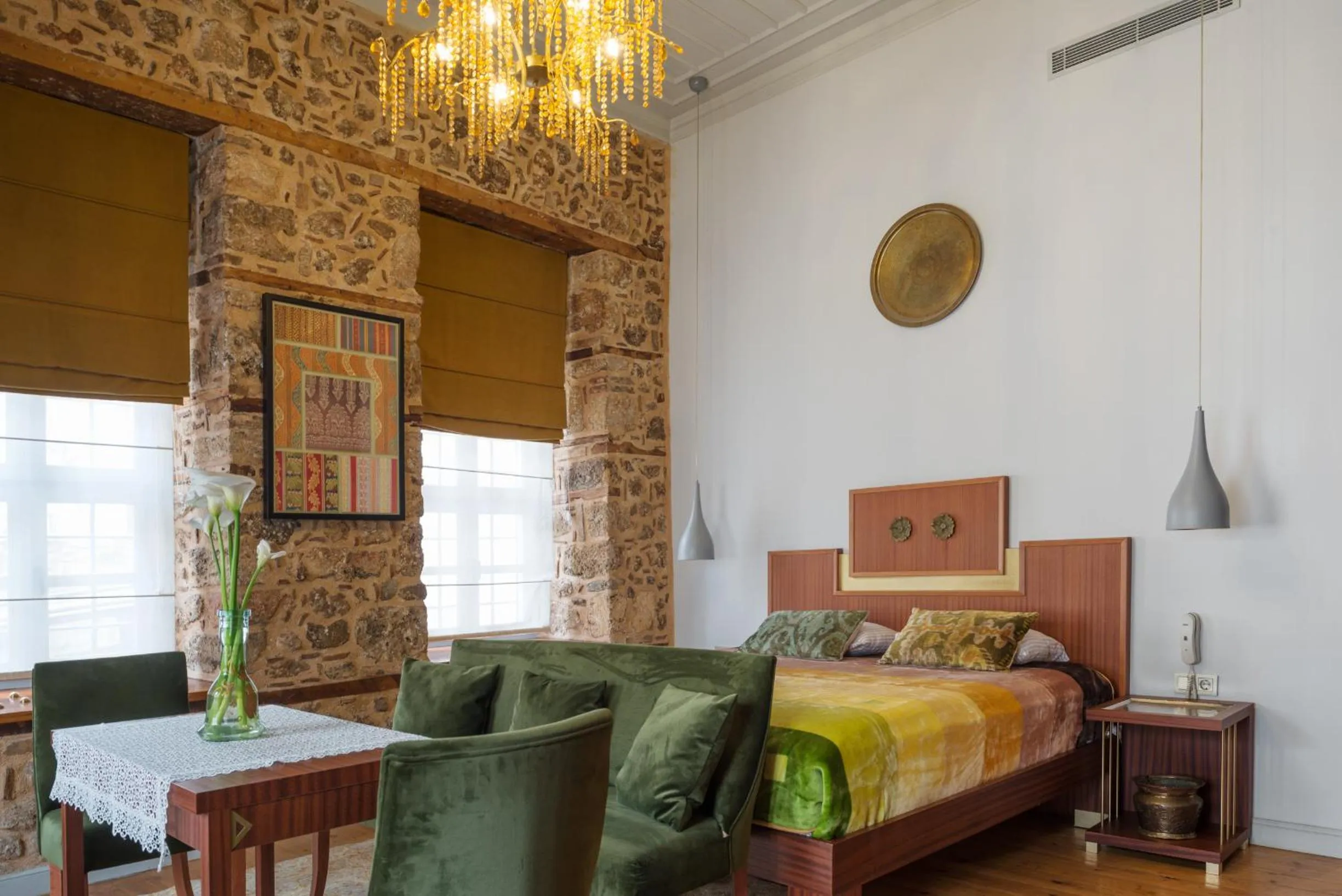 Bed in Delight Deluxe Hotel