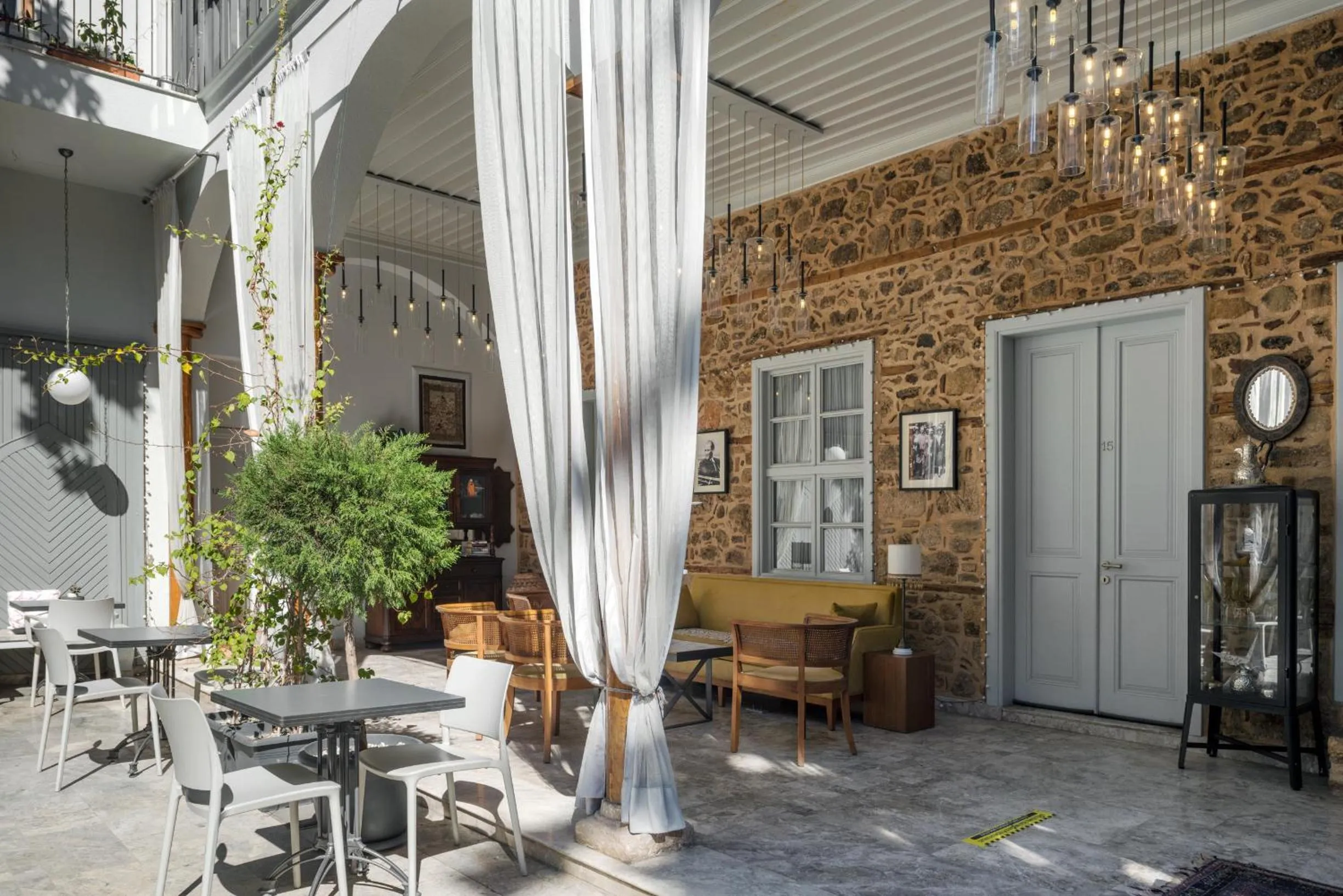 Lobby or reception in Delight Deluxe Hotel