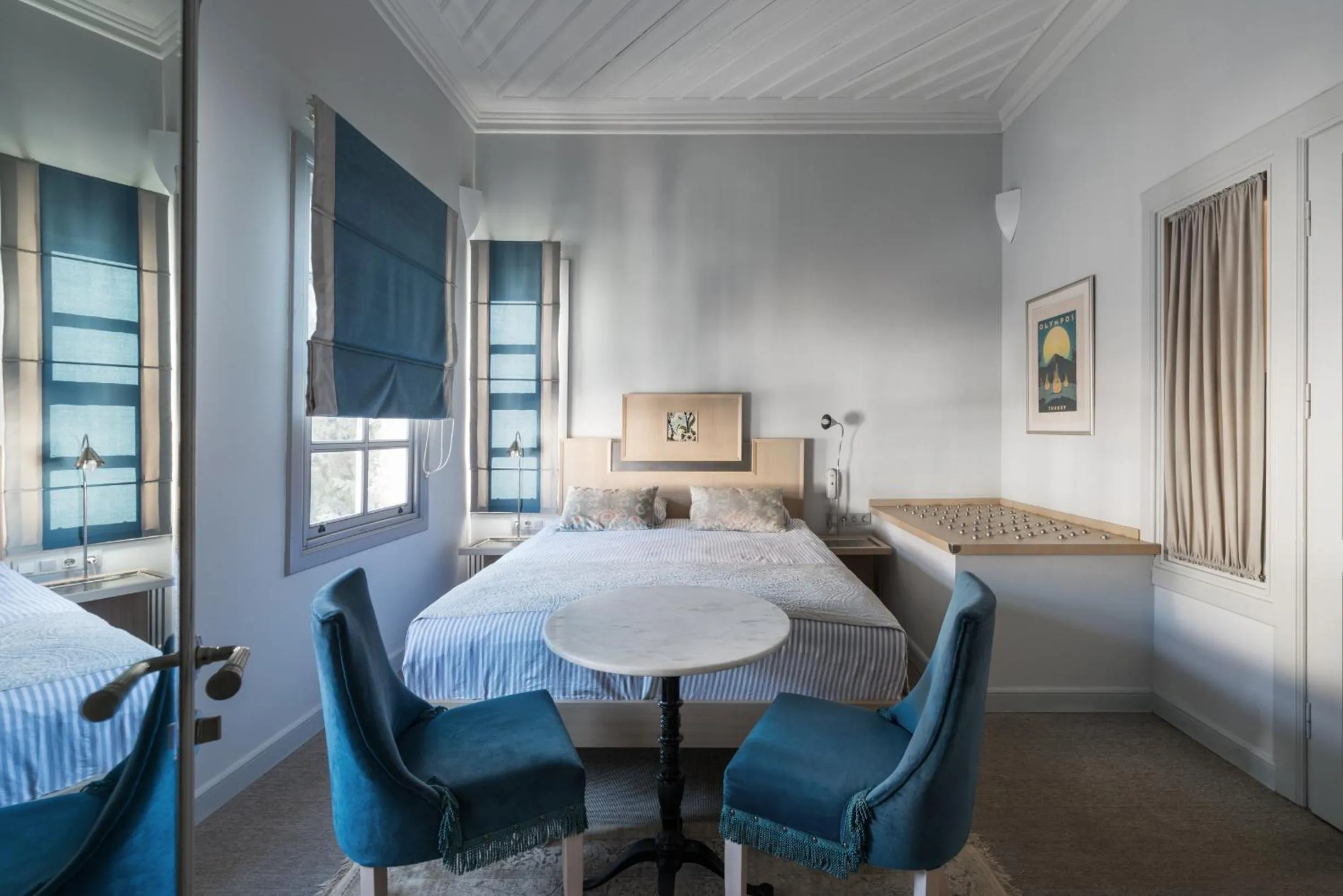 Bed in Delight Deluxe Hotel