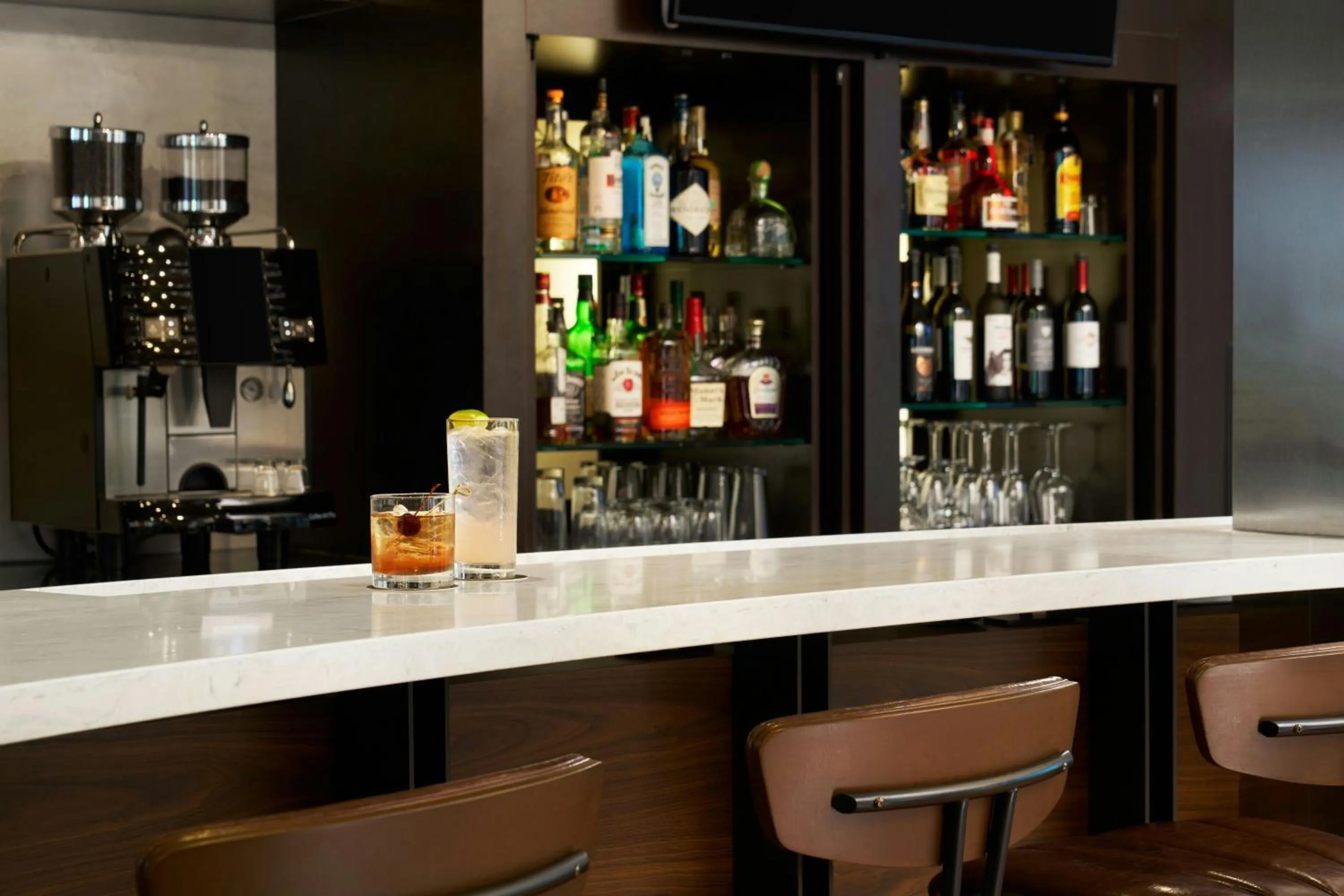 Restaurant/places to eat in Courtyard San Francisco Larkspur Landing/Marin County