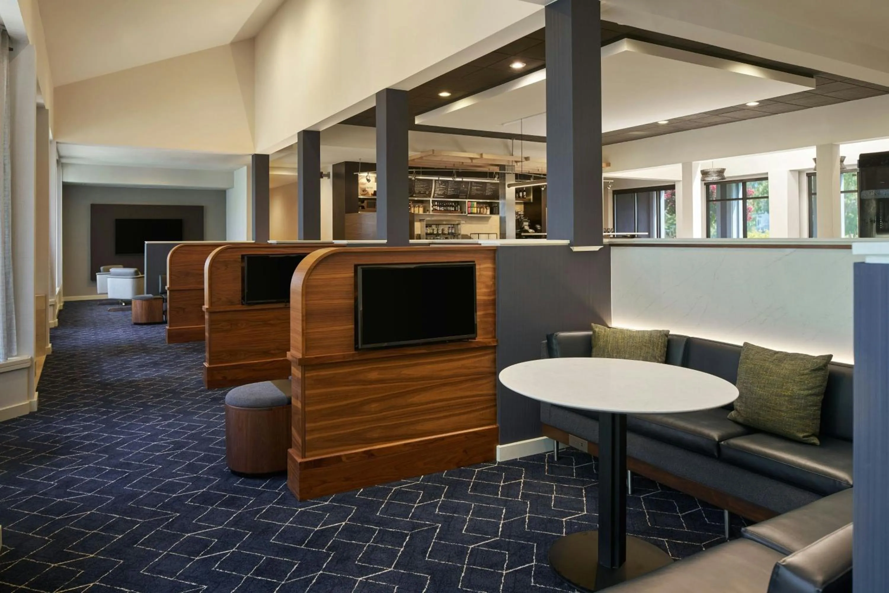 Lobby or reception in Courtyard San Francisco Larkspur Landing/Marin County