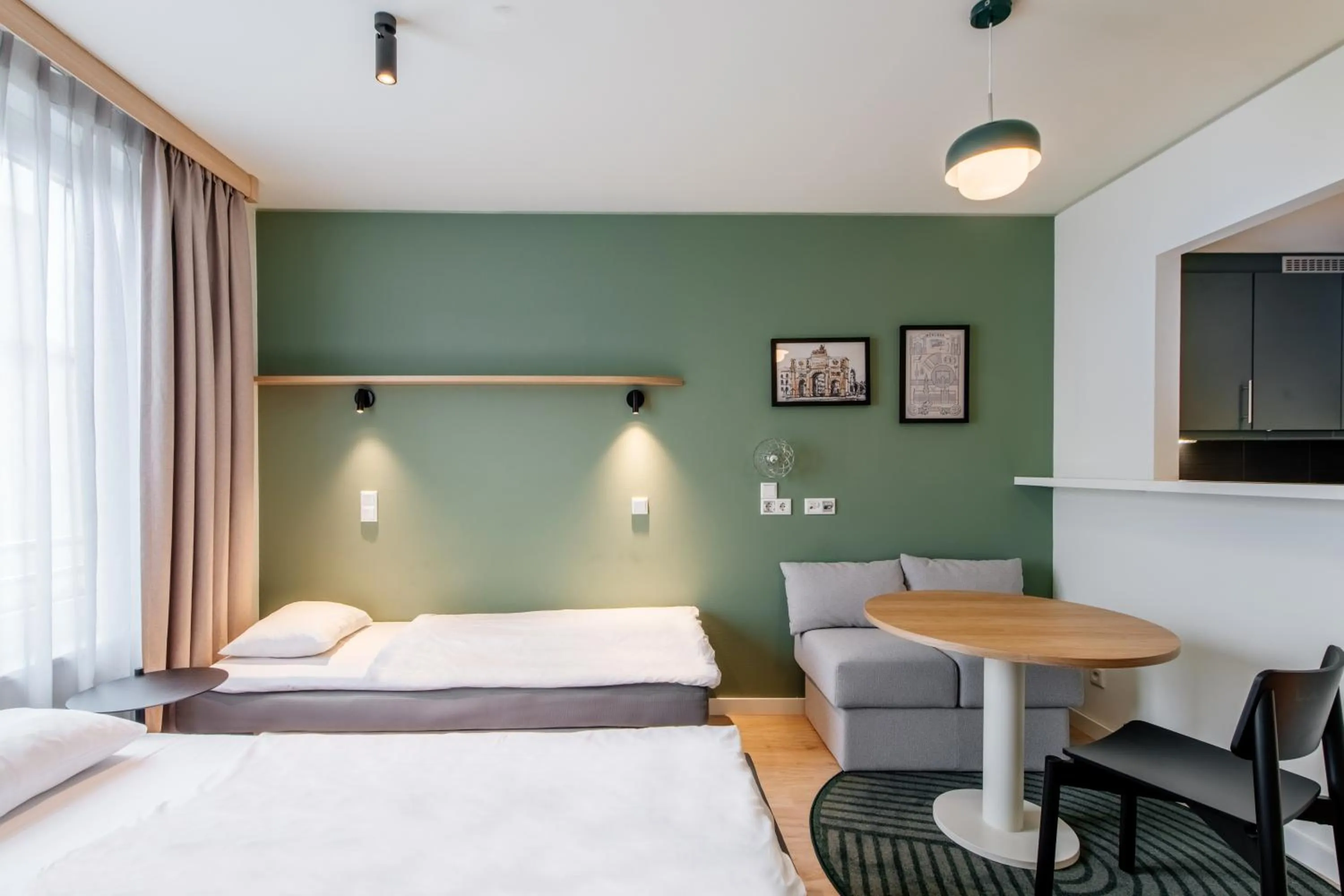 Bedroom, Bed in Aparthotel Adagio Muenchen City