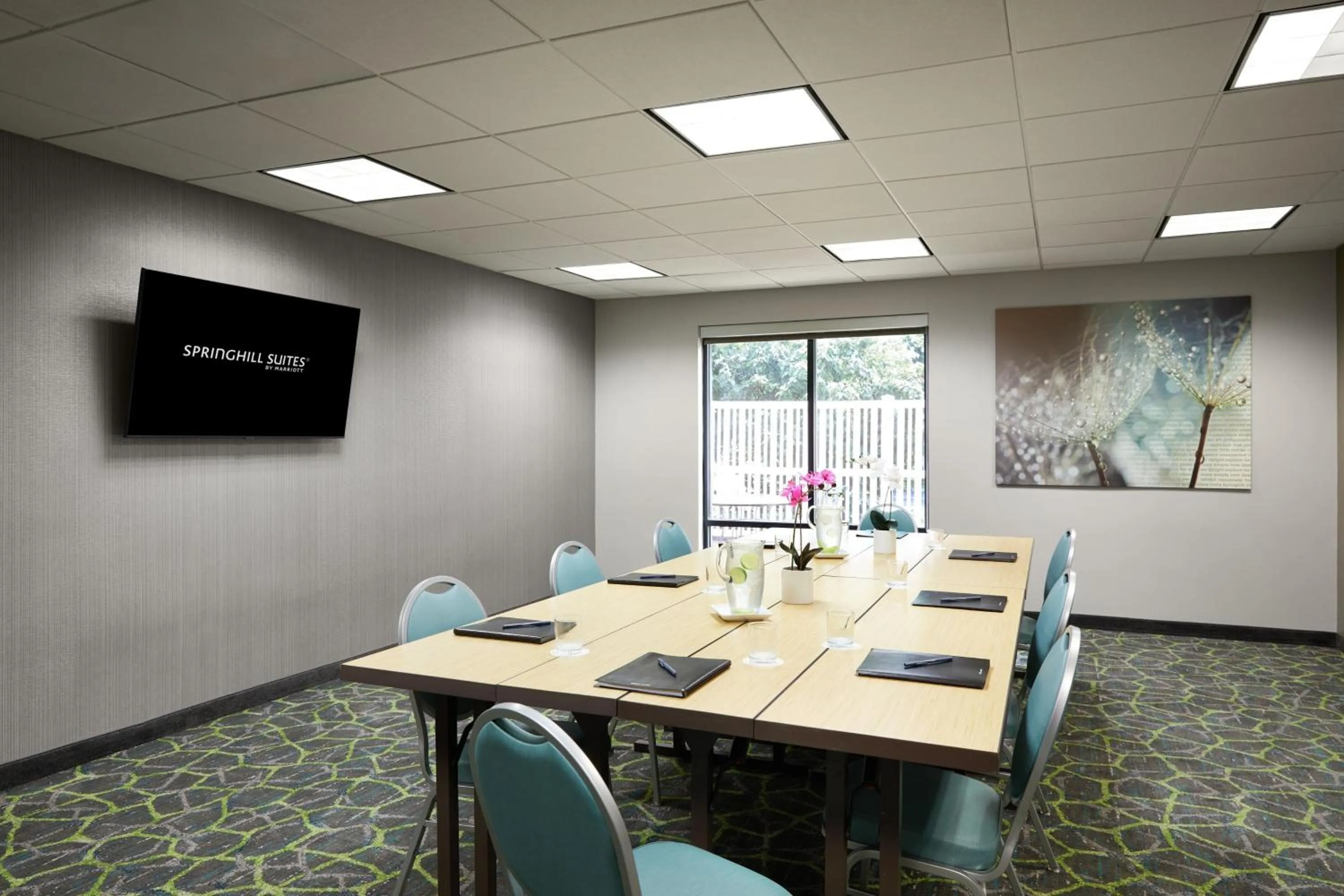 Meeting/conference room in SpringHill Suites St. Louis Airport/Earth City