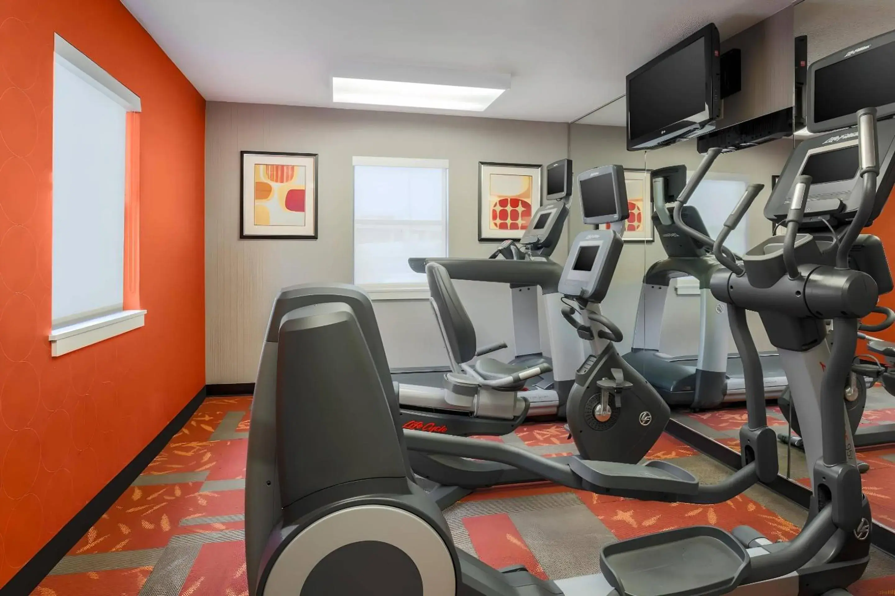 Fitness centre/facilities in MainStay Suites St Louis - Galleria Fitness centre/facilities in MainStay Suites St Louis - Galleria