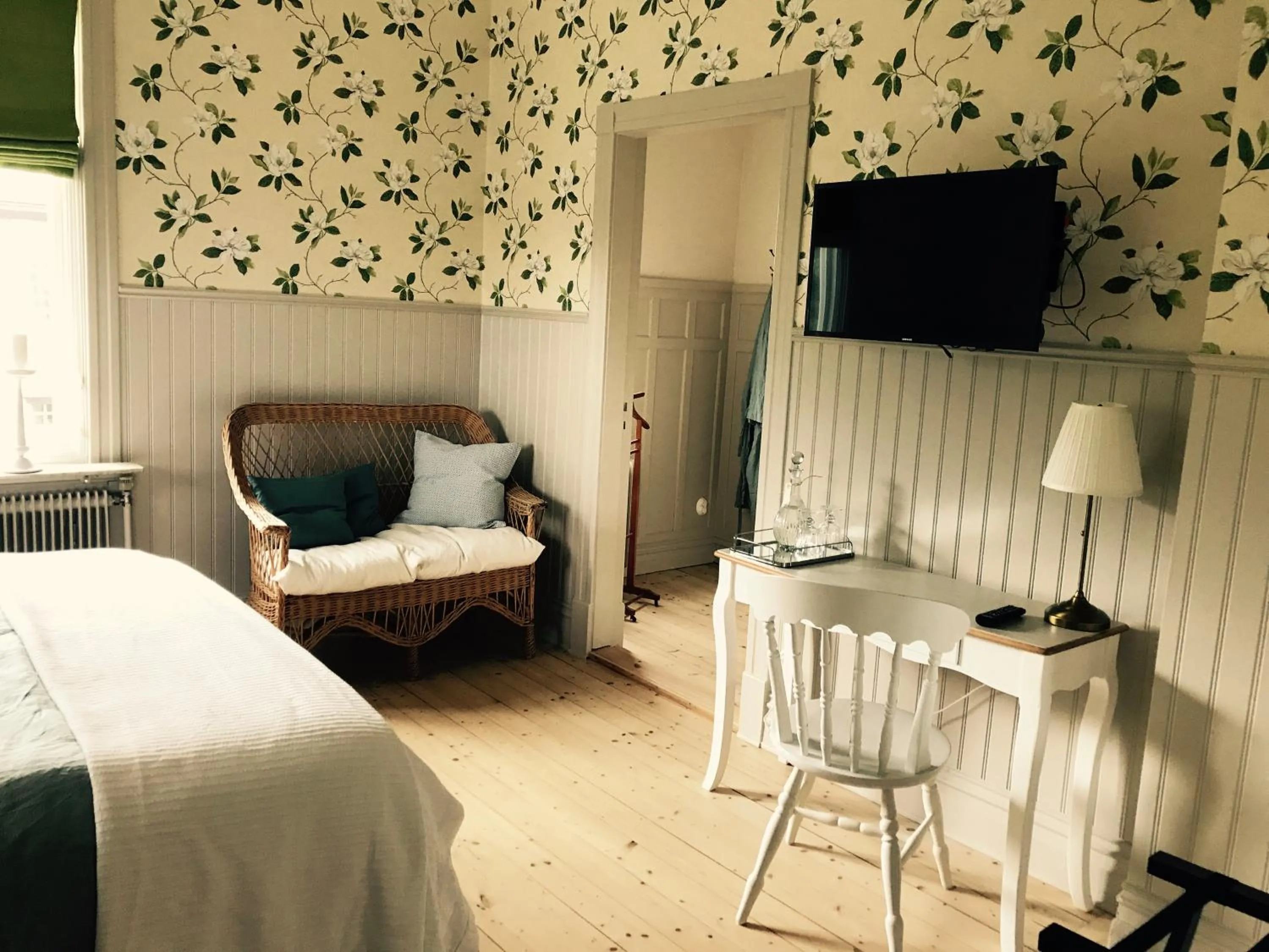 Bedroom, Bed in Villamilsten B&B