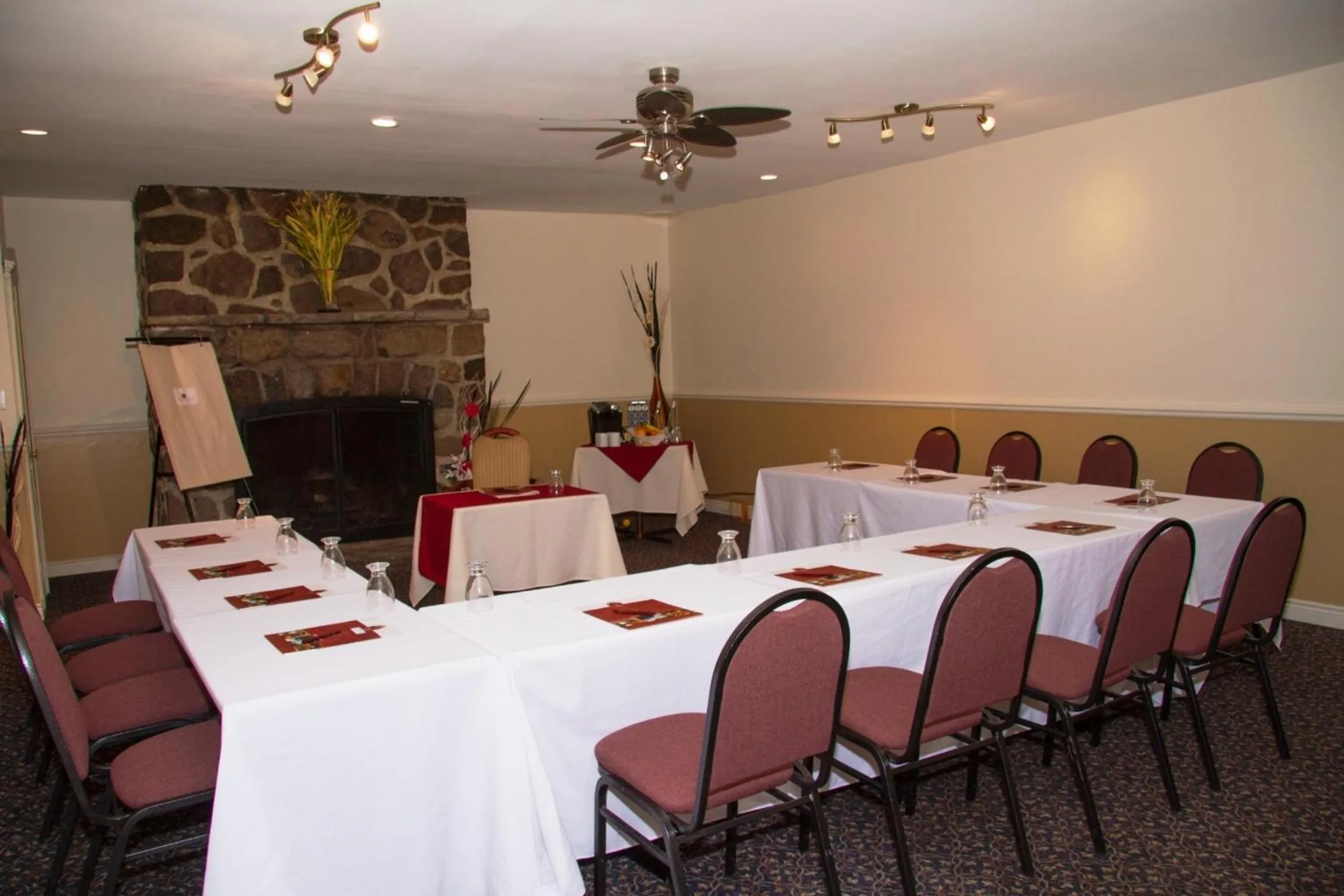 Business facilities in Relais St-Denis