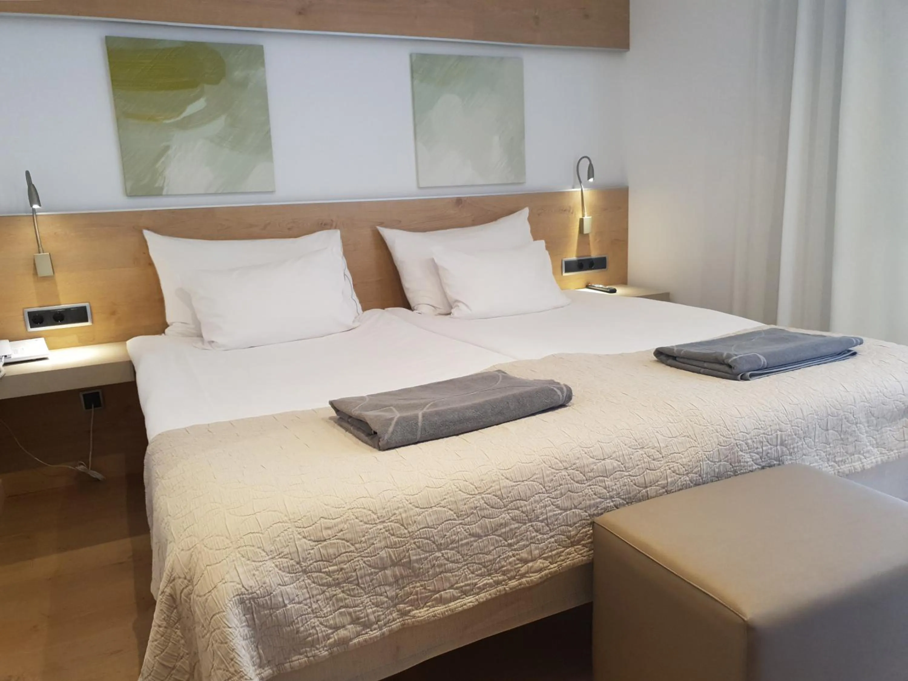 Bed in Monsuau Cala D'Or Hotel 4 Sup - Adults Only