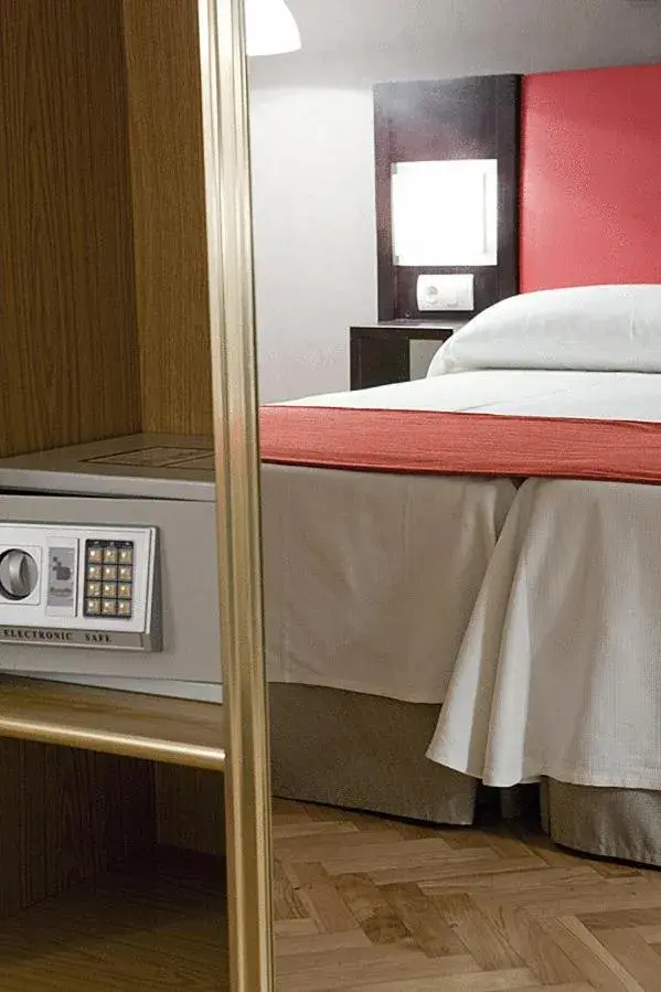 Photo of the whole room, Bed in Hostal Carlos III Photo of the whole room, Bed in Hostal Carlos III