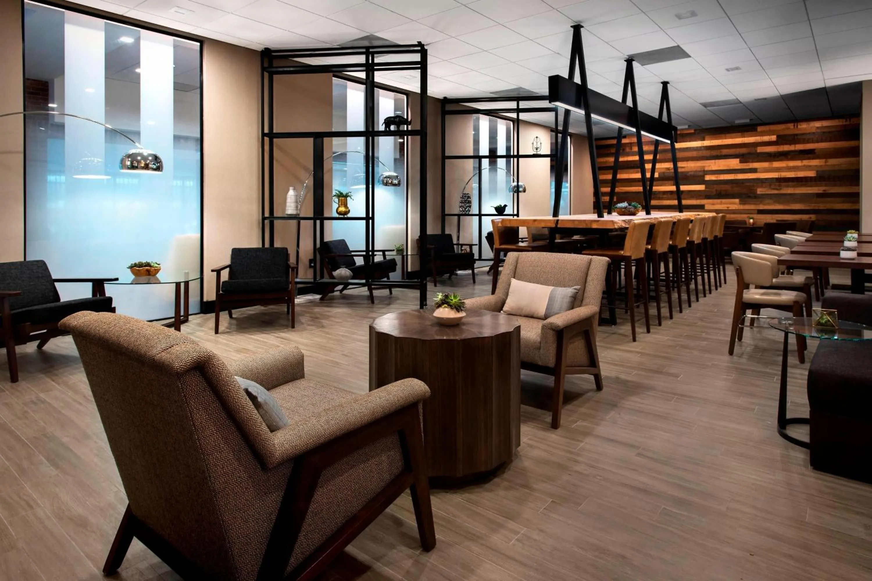 Lounge or bar in Princeton Marriott at Forrestal