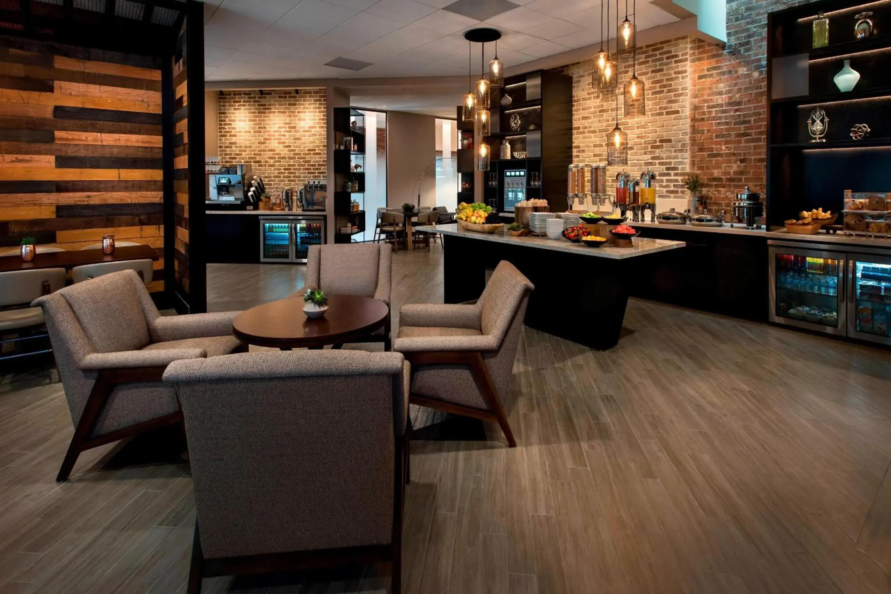 Lounge or bar in Princeton Marriott at Forrestal Lounge or bar in Princeton Marriott at Forrestal